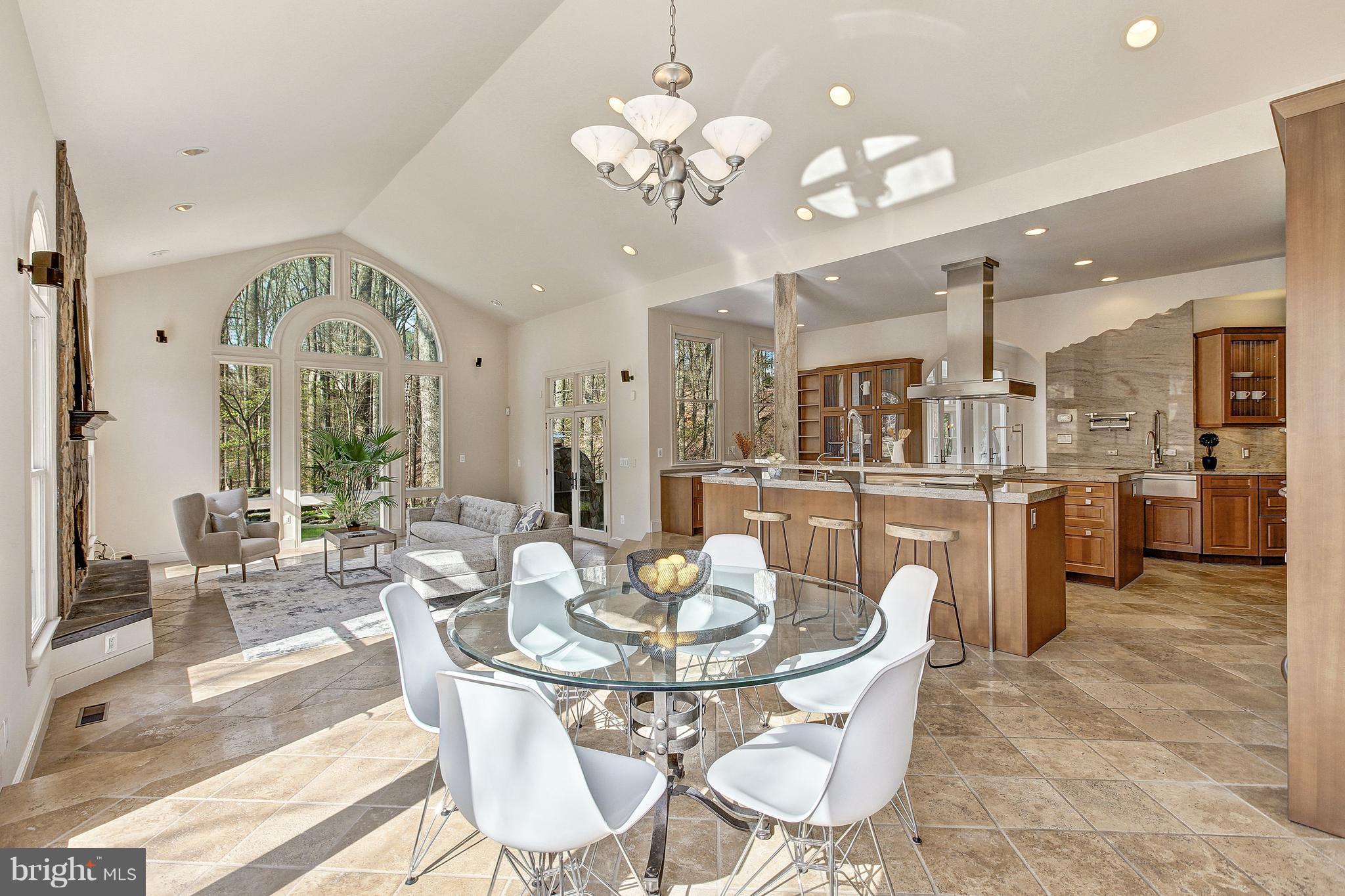 RIVINUS - Residential