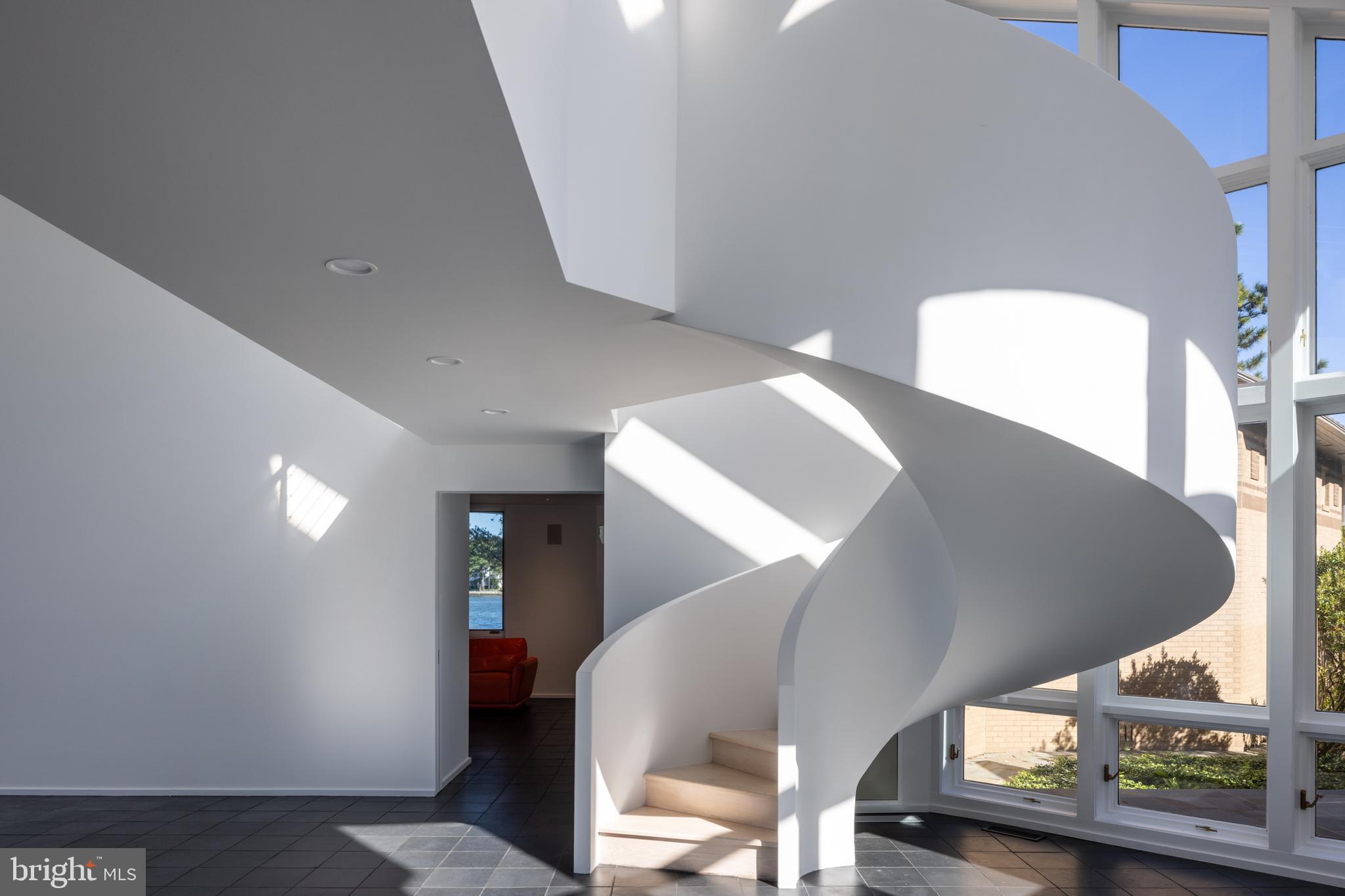 ROYAL OAK - Residential