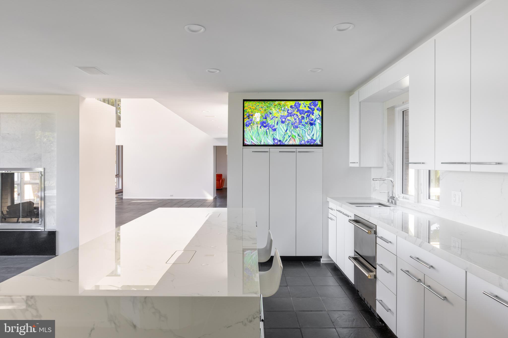 ROYAL OAK - Residential