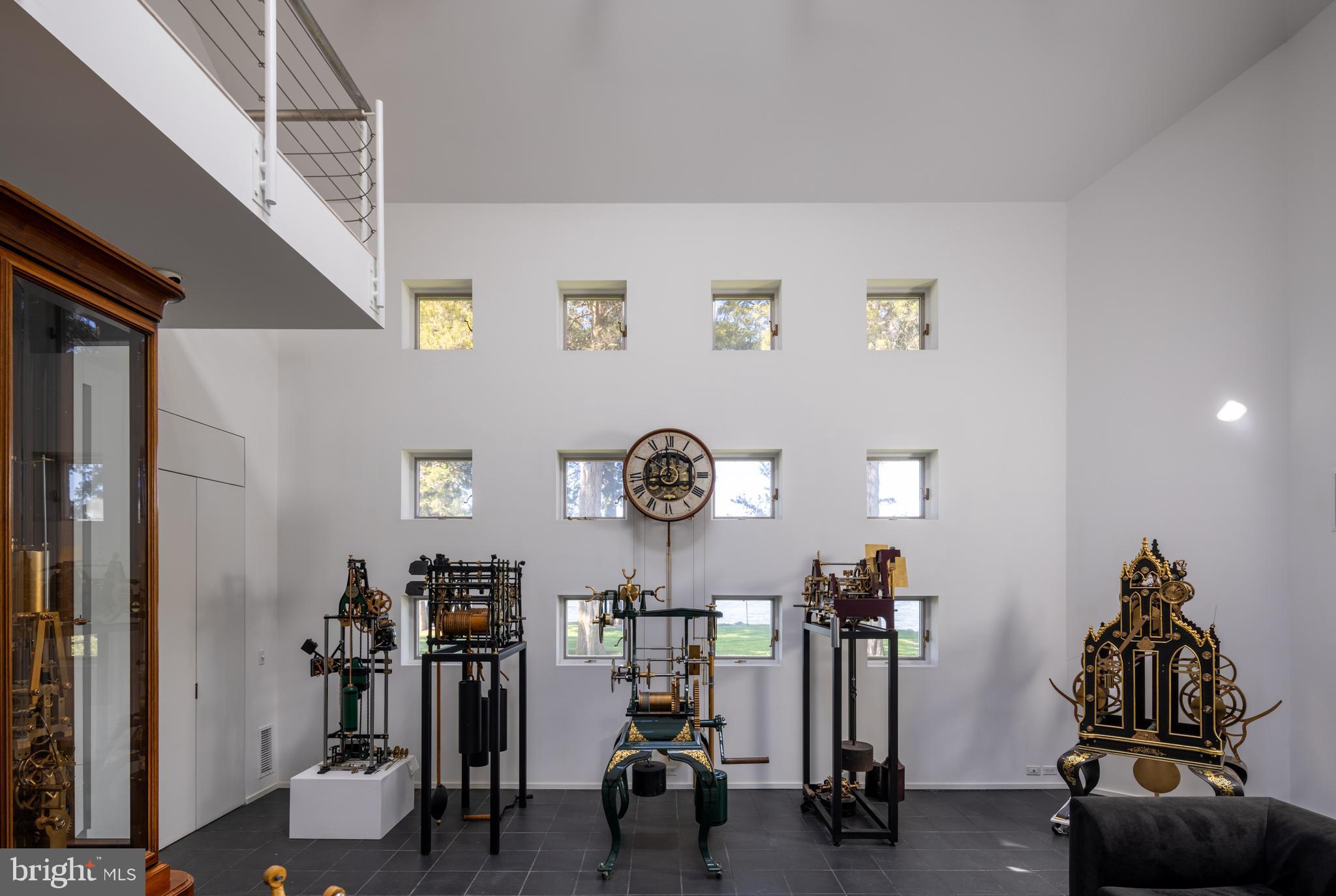 ROYAL OAK - Residential