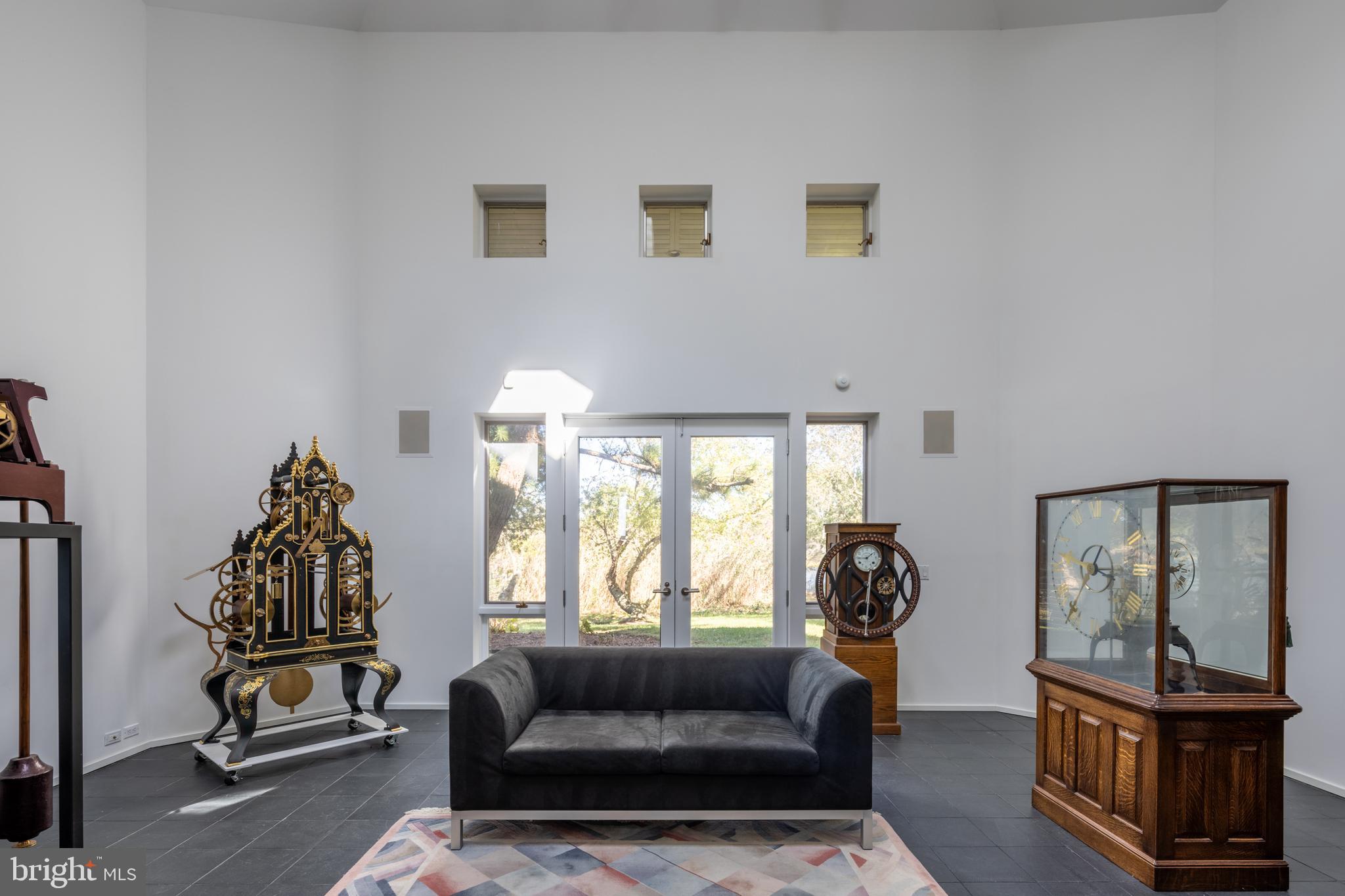 ROYAL OAK - Residential