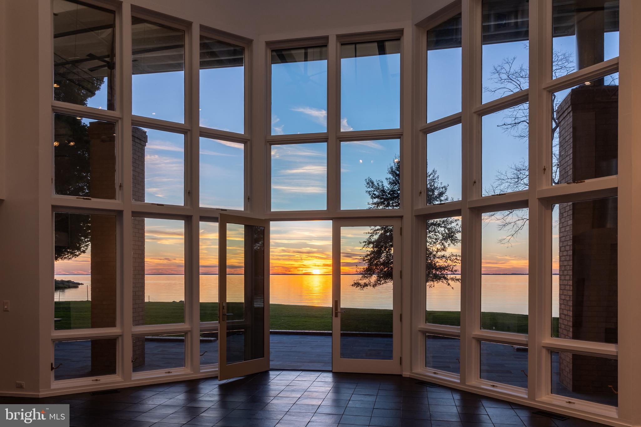 ROYAL OAK - Residential