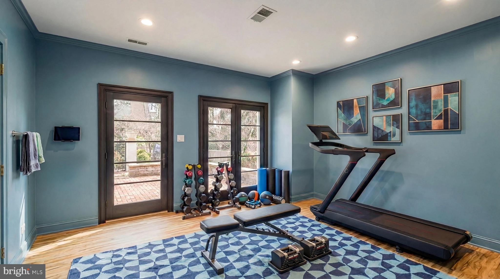 BERKLEY - Residential