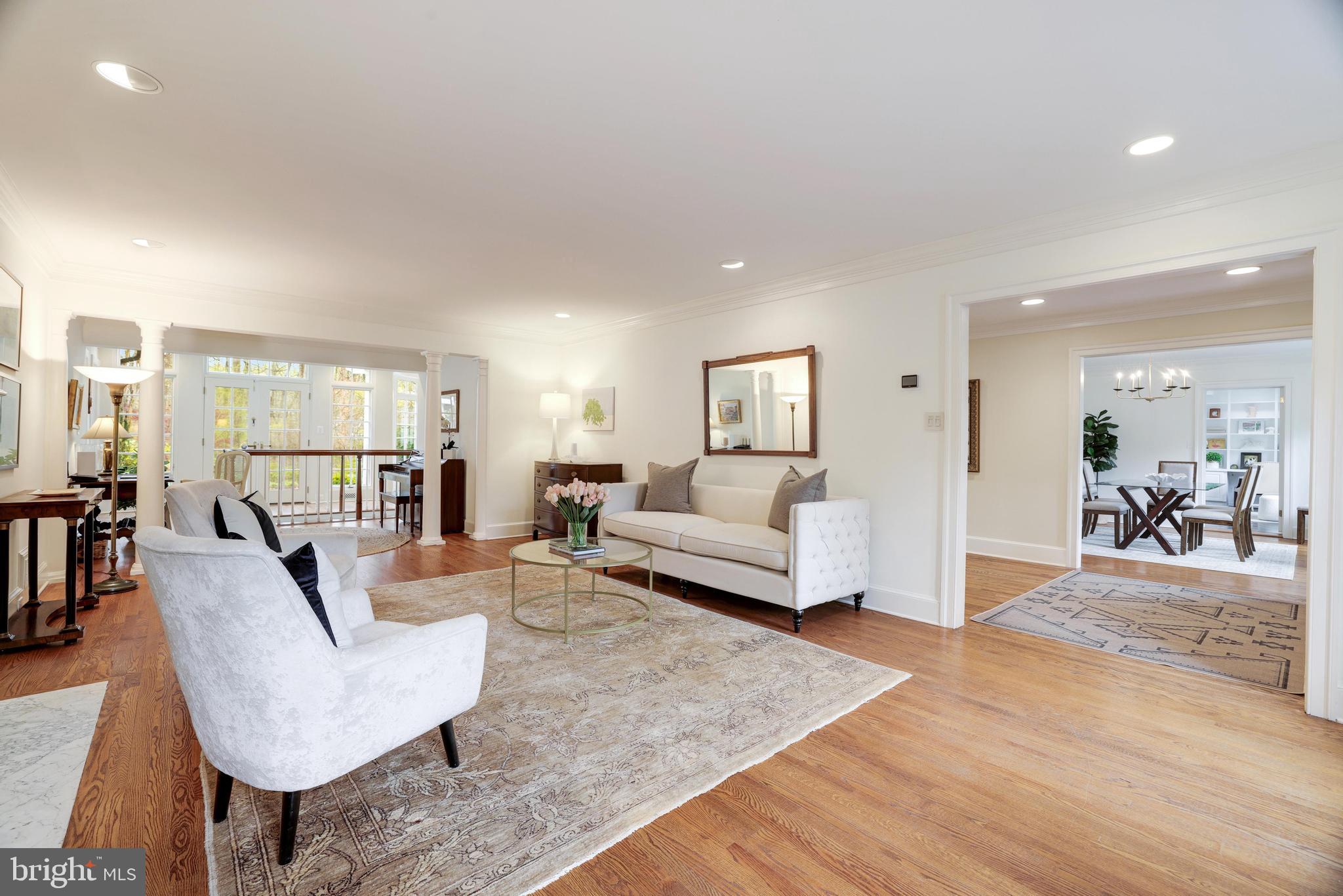 WOODHAVEN - Residential