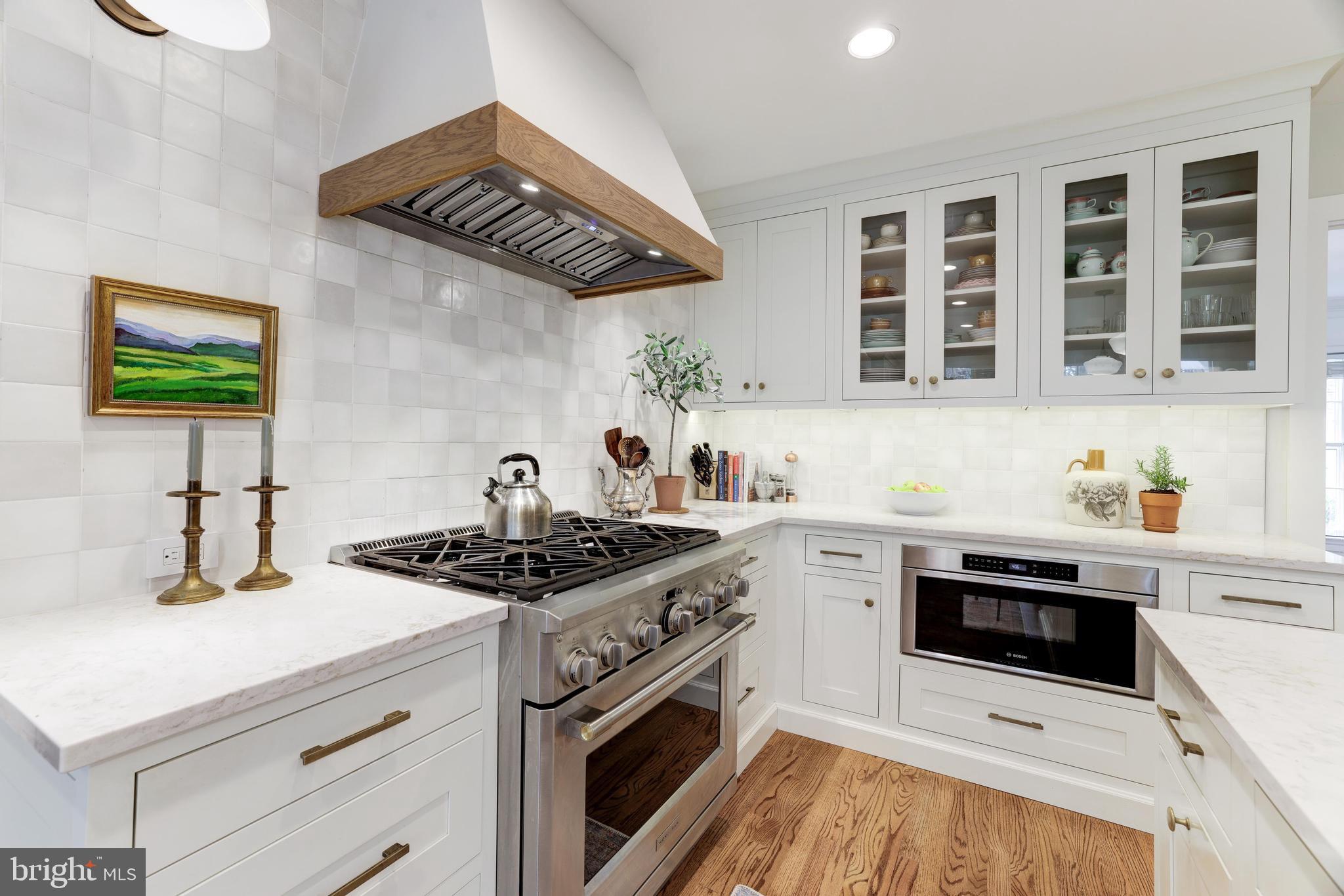 WOODHAVEN - Residential