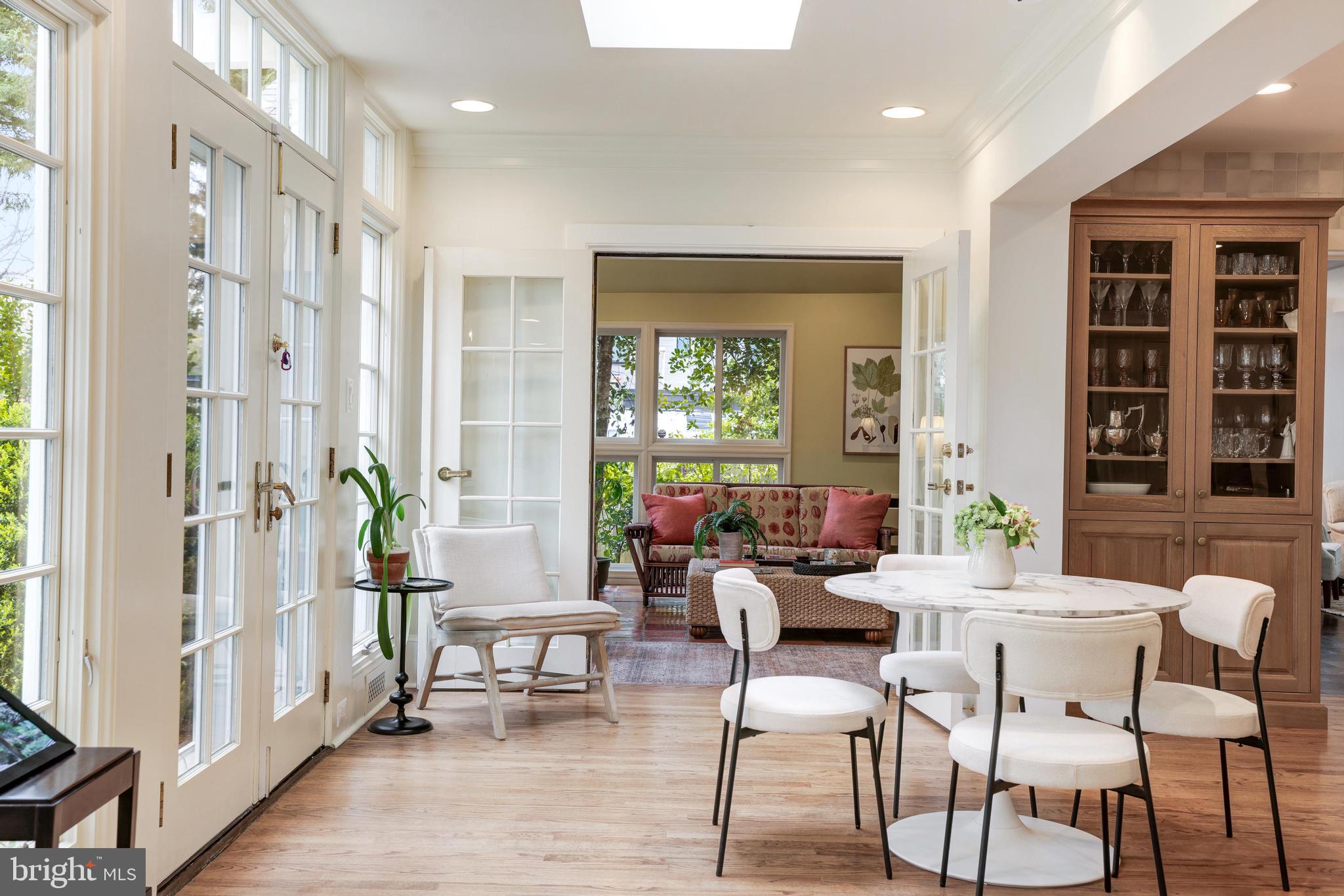 WOODHAVEN - Residential