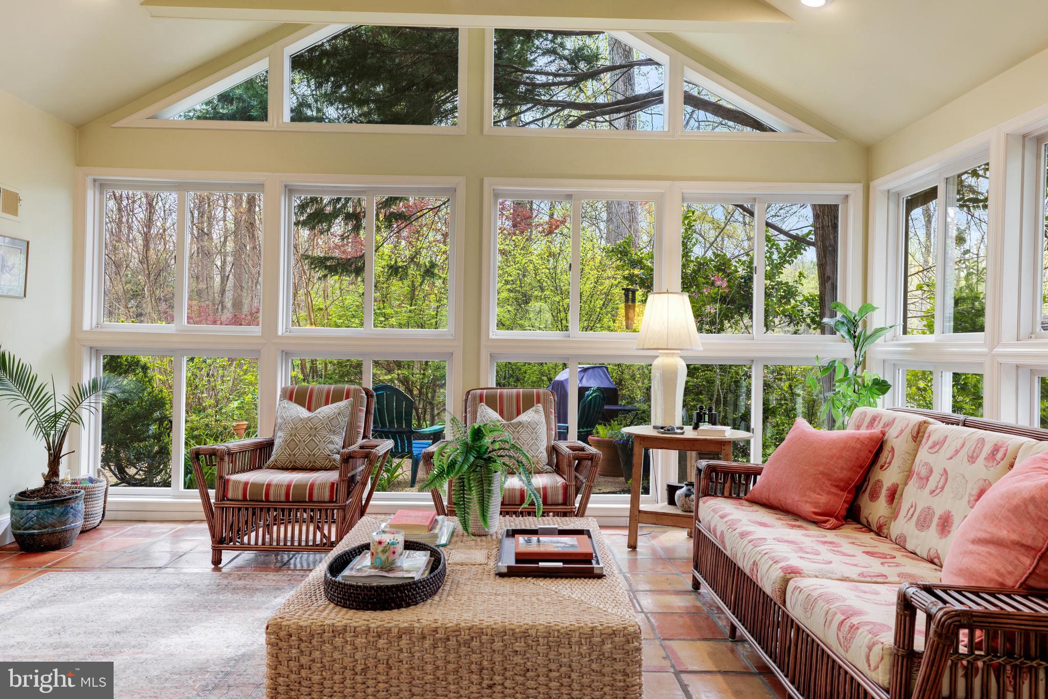 WOODHAVEN - Residential