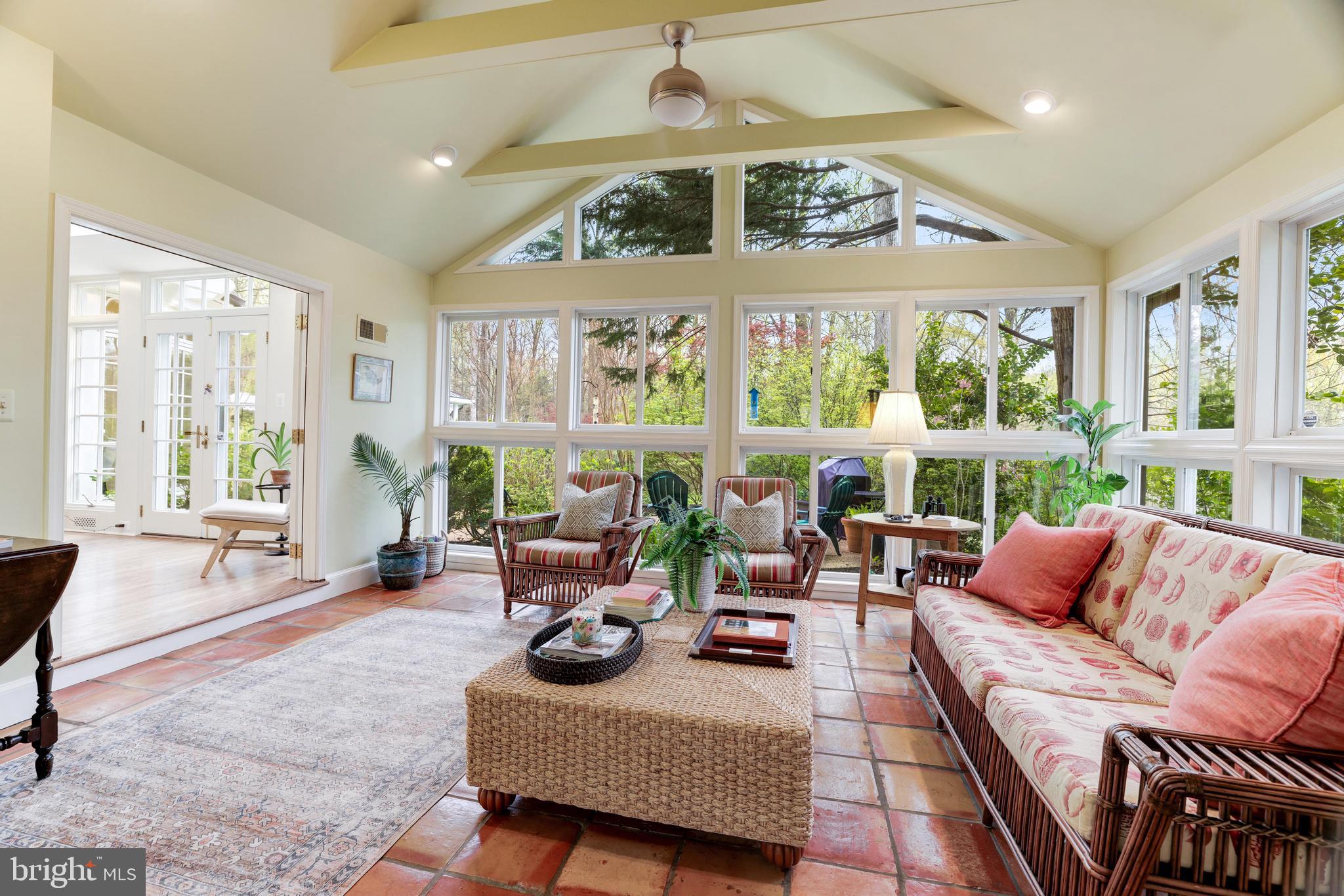 WOODHAVEN - Residential