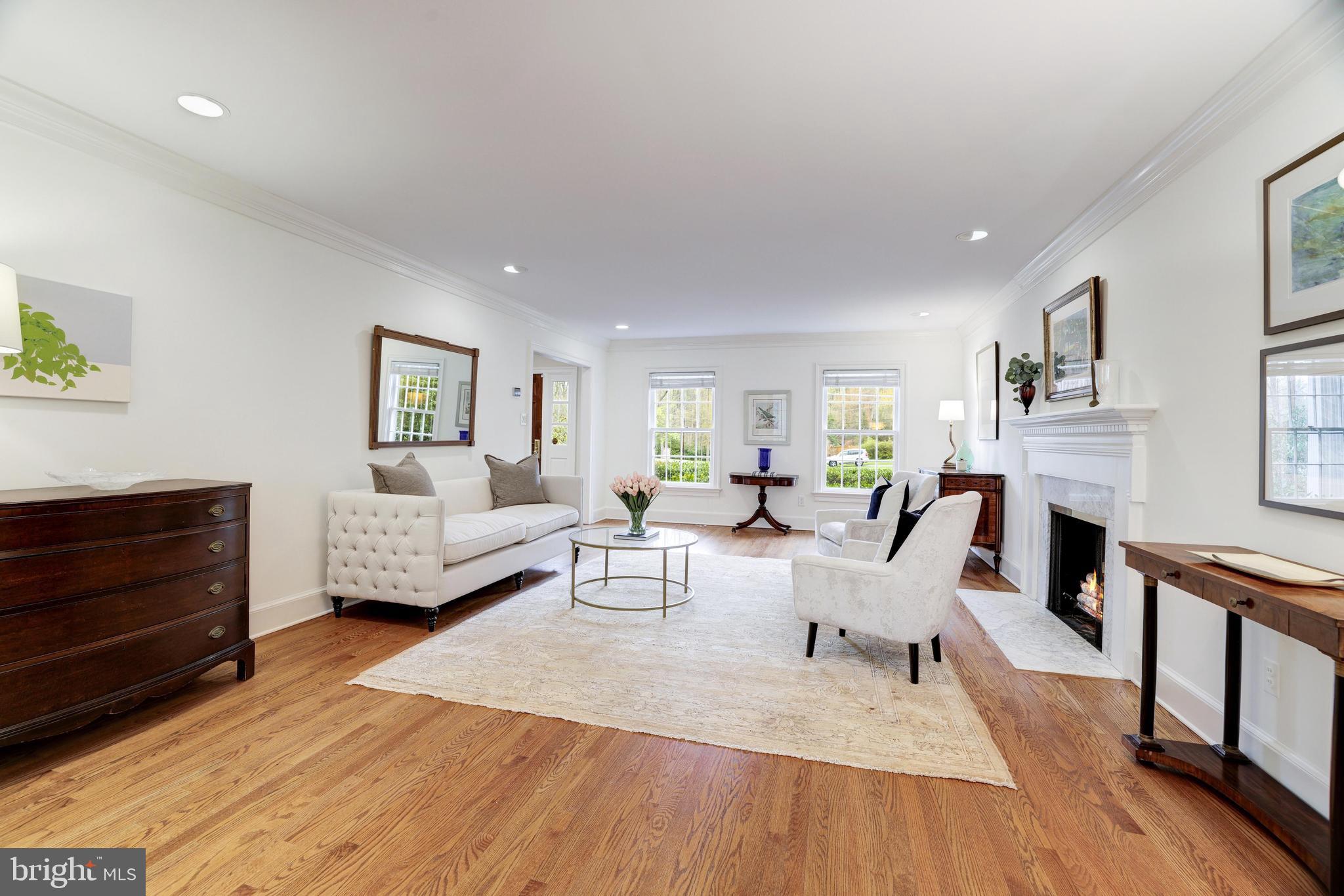 WOODHAVEN - Residential