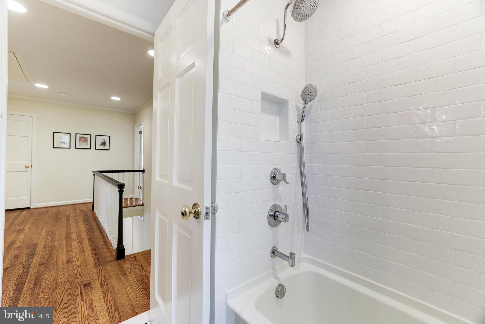 WOODHAVEN - Residential