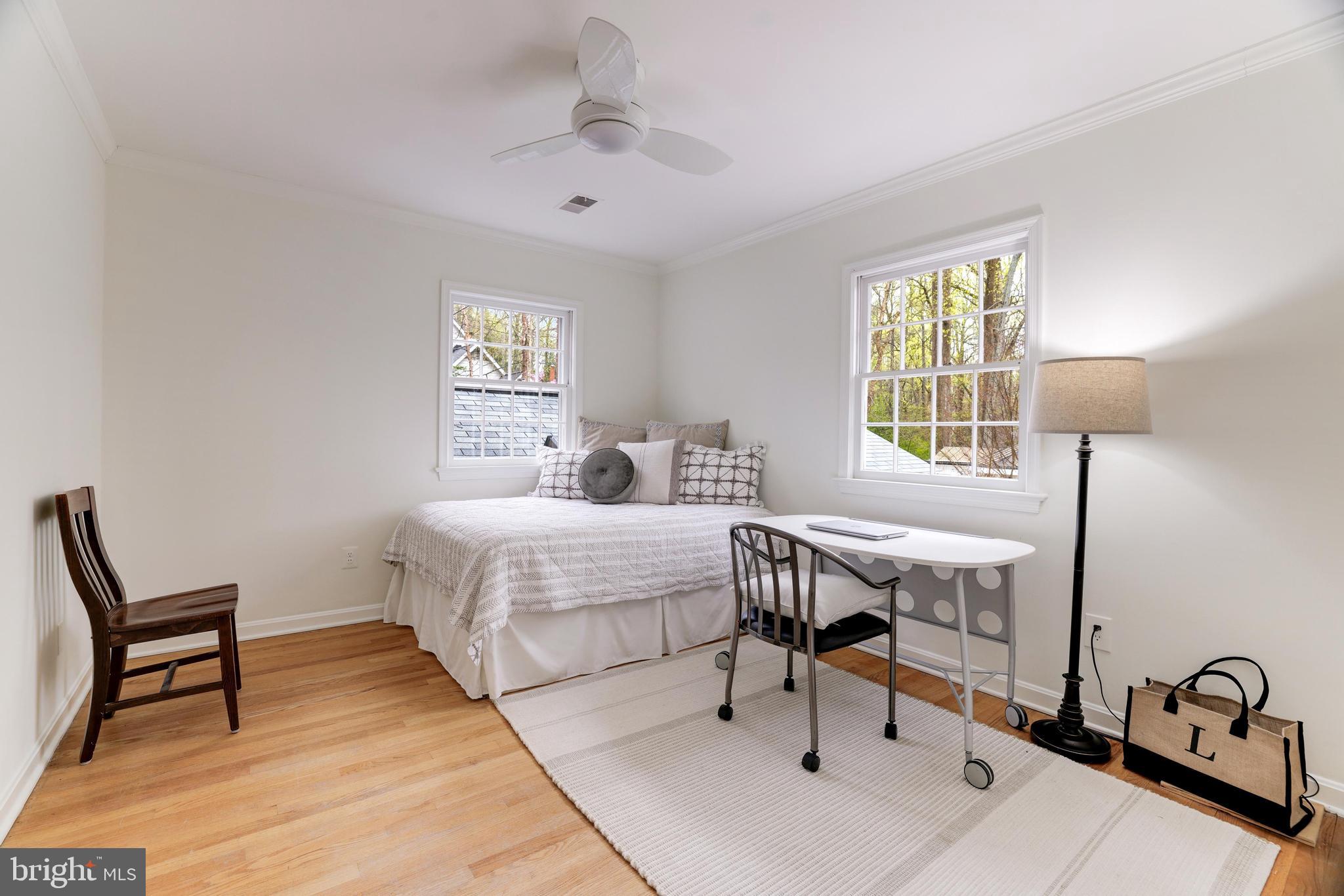 WOODHAVEN - Residential