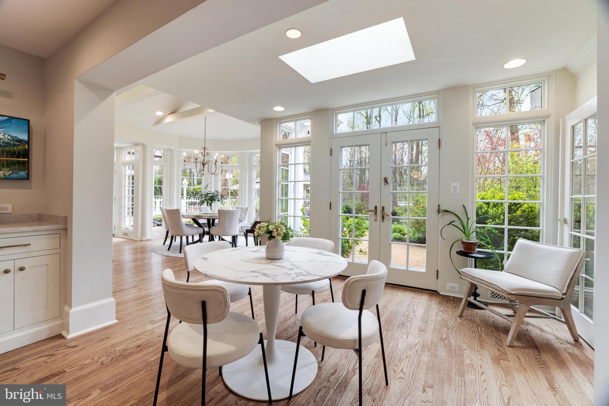 WOODHAVEN - Residential