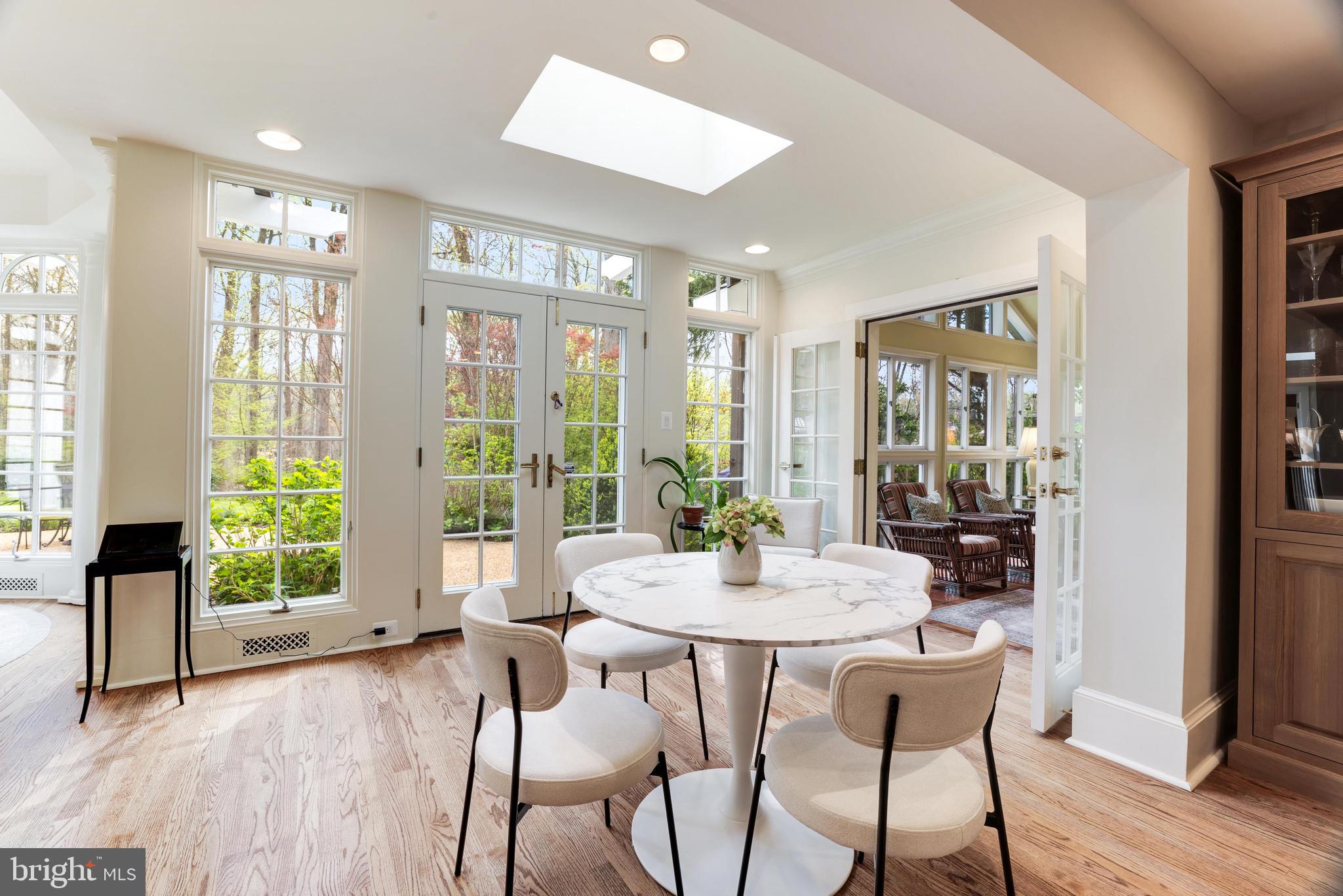 WOODHAVEN - Residential