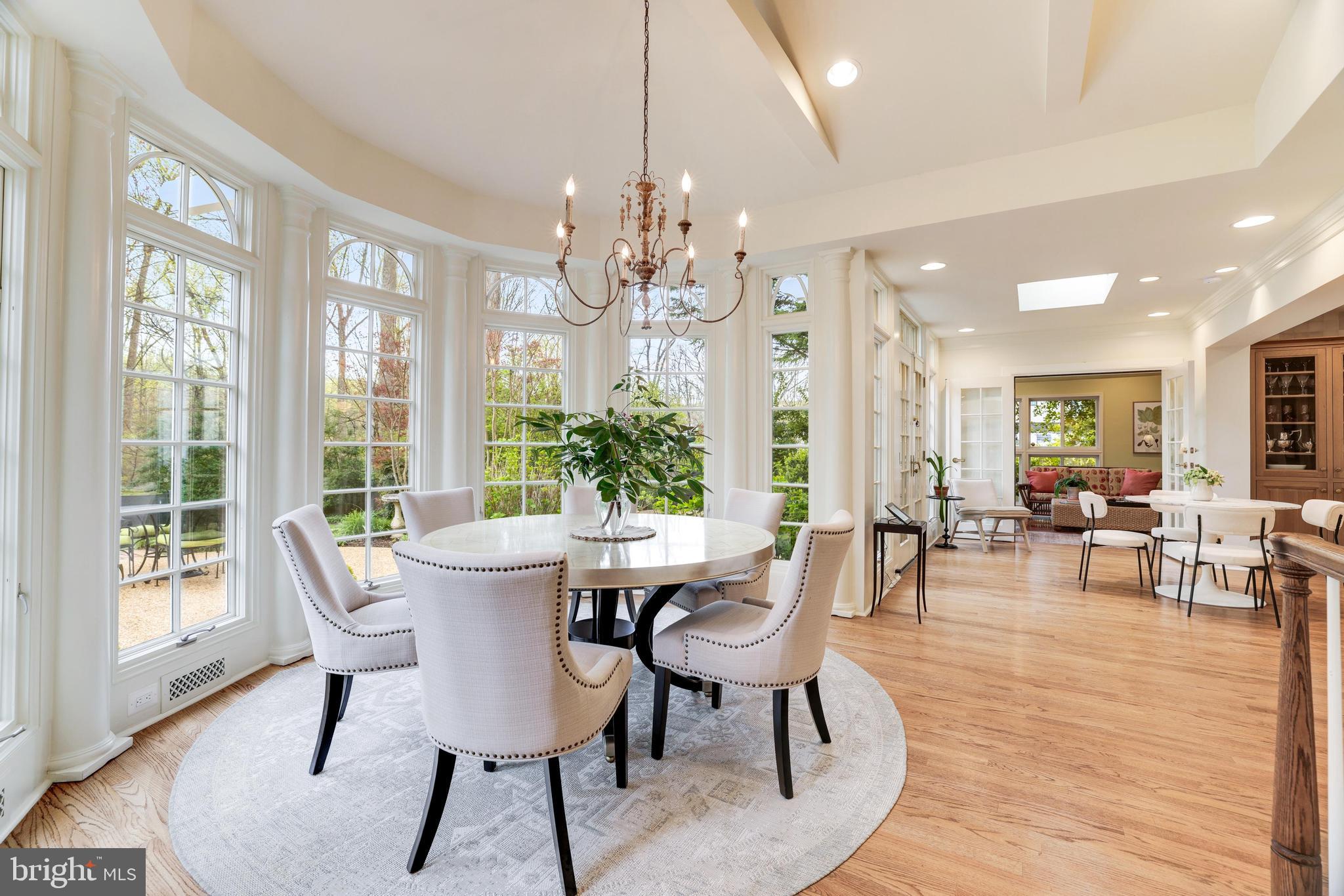 WOODHAVEN - Residential