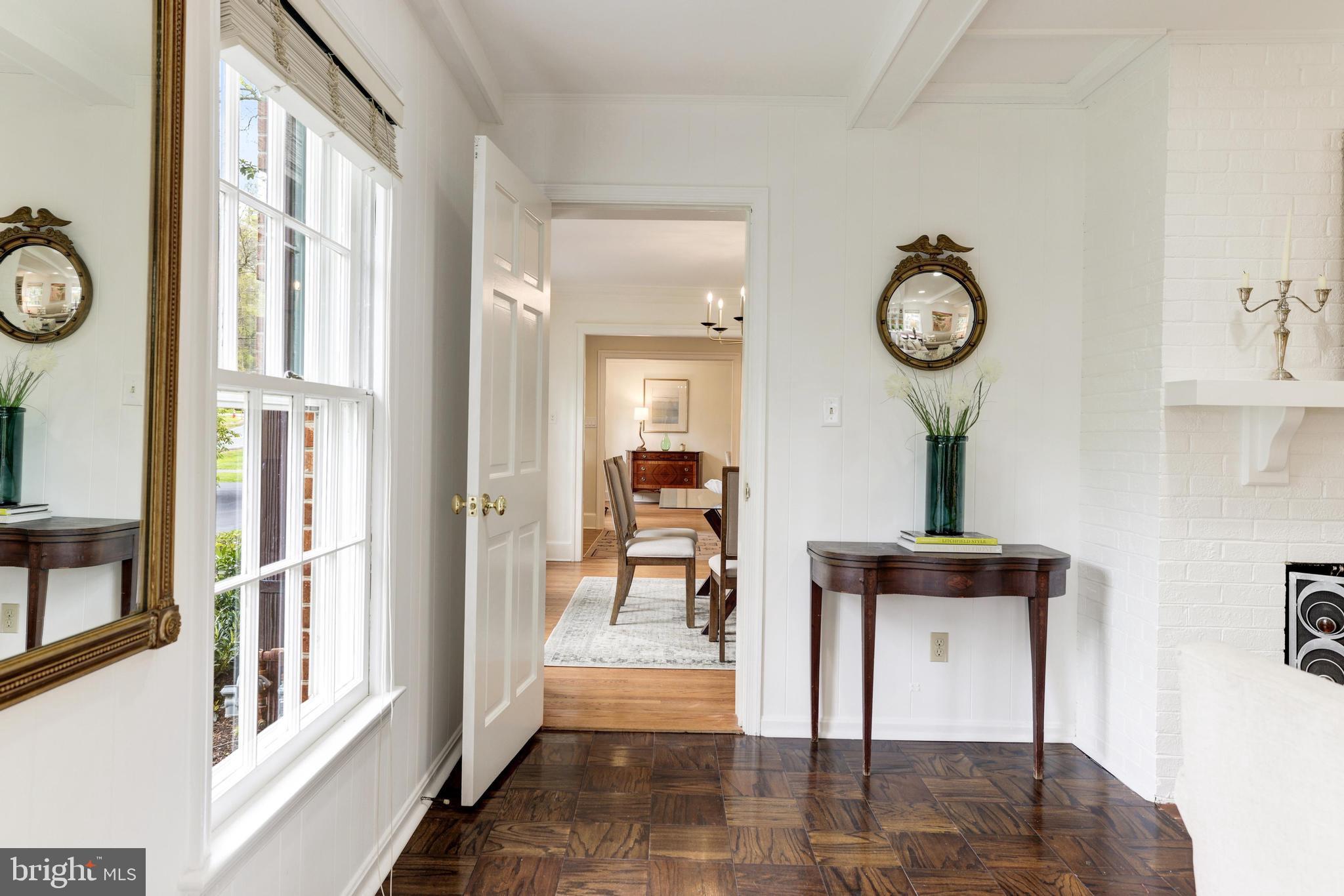 WOODHAVEN - Residential