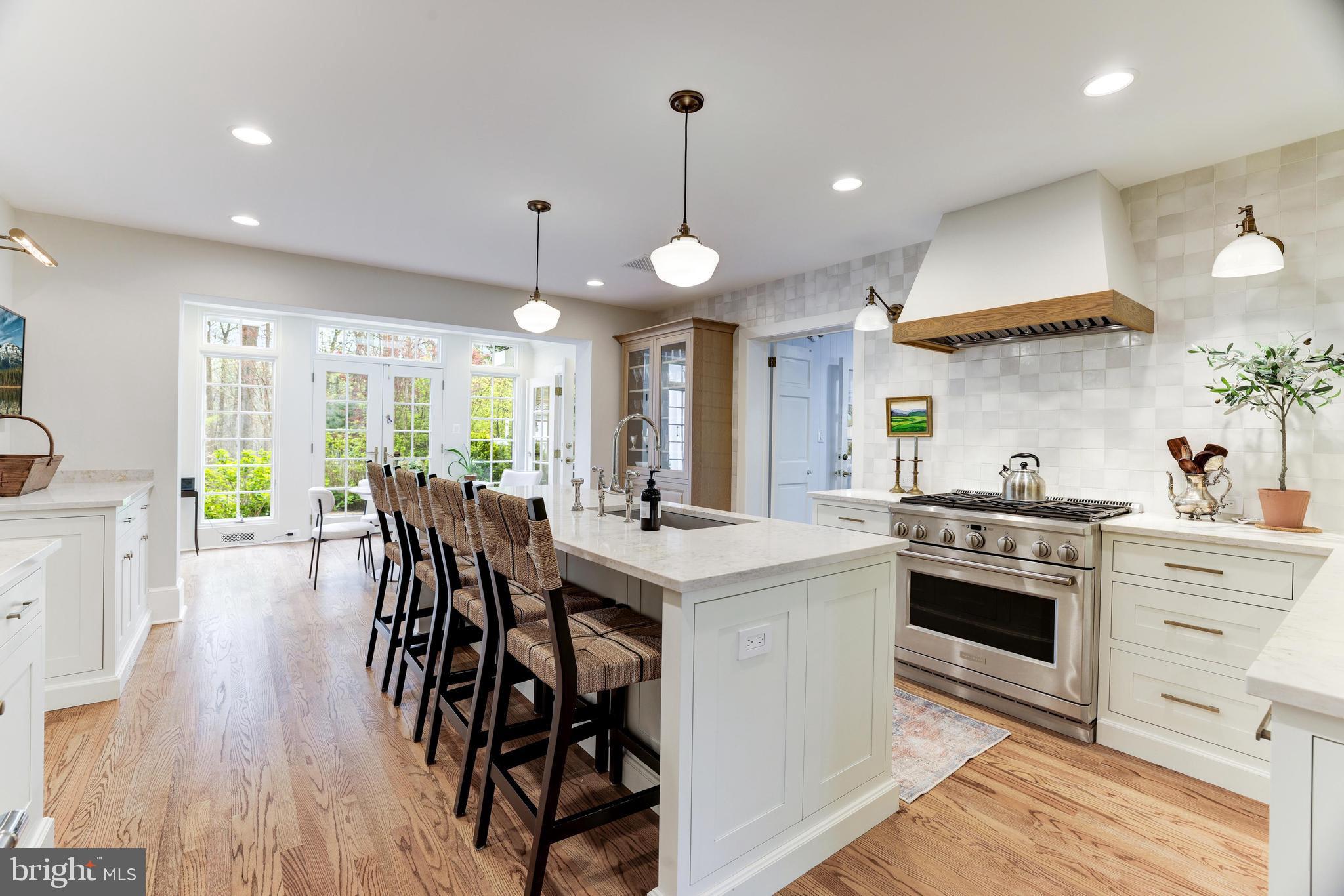 WOODHAVEN - Residential