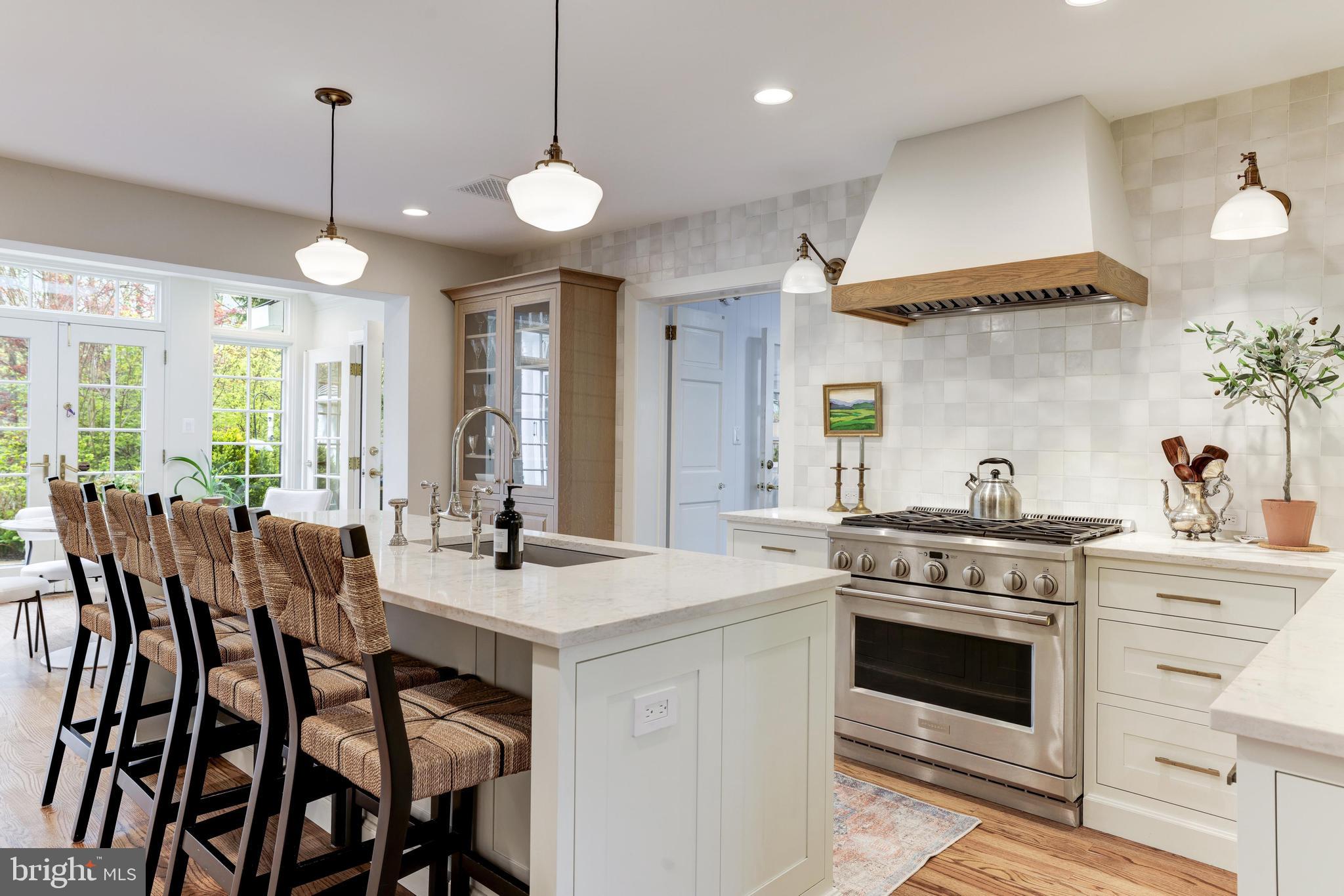 WOODHAVEN - Residential