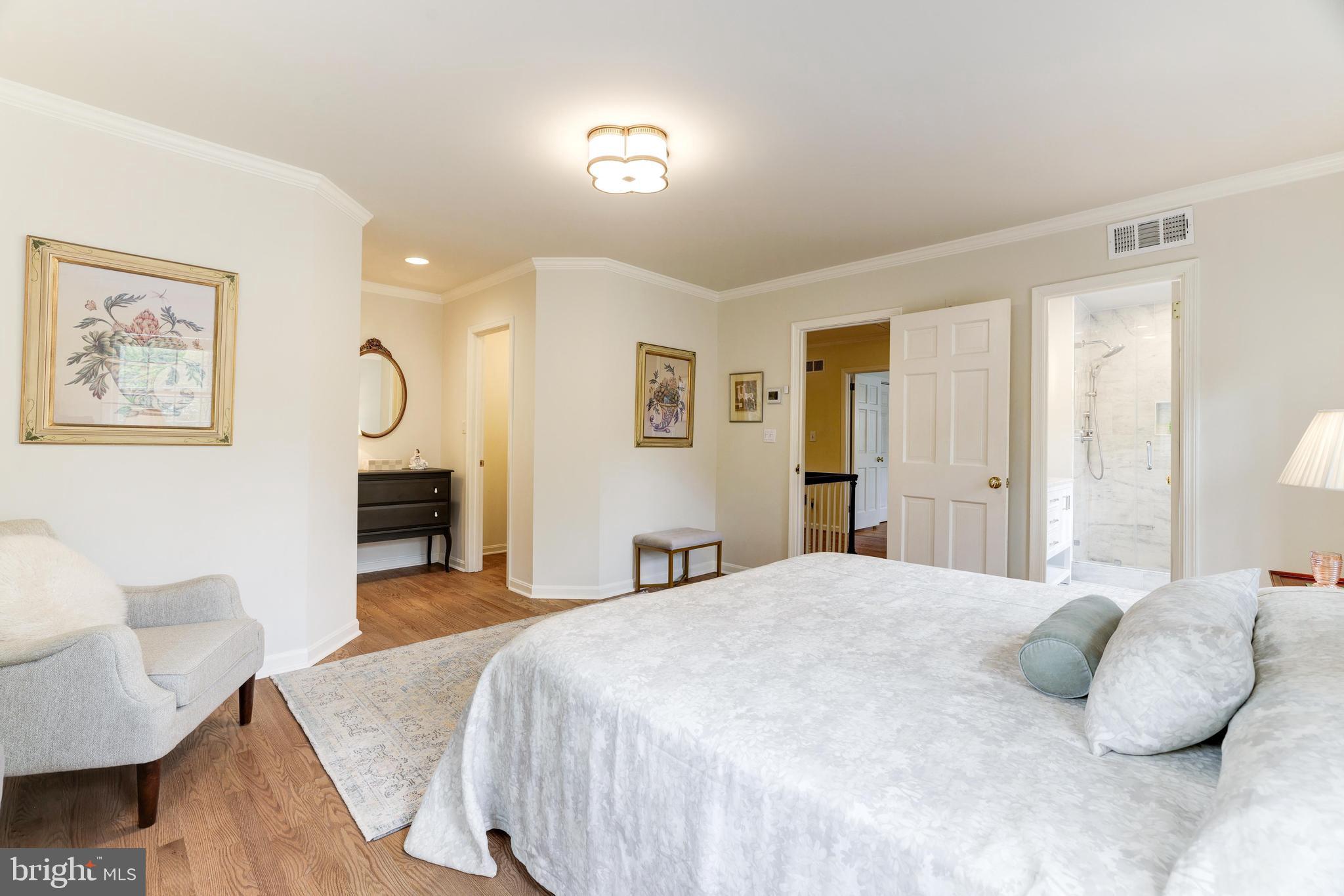 WOODHAVEN - Residential