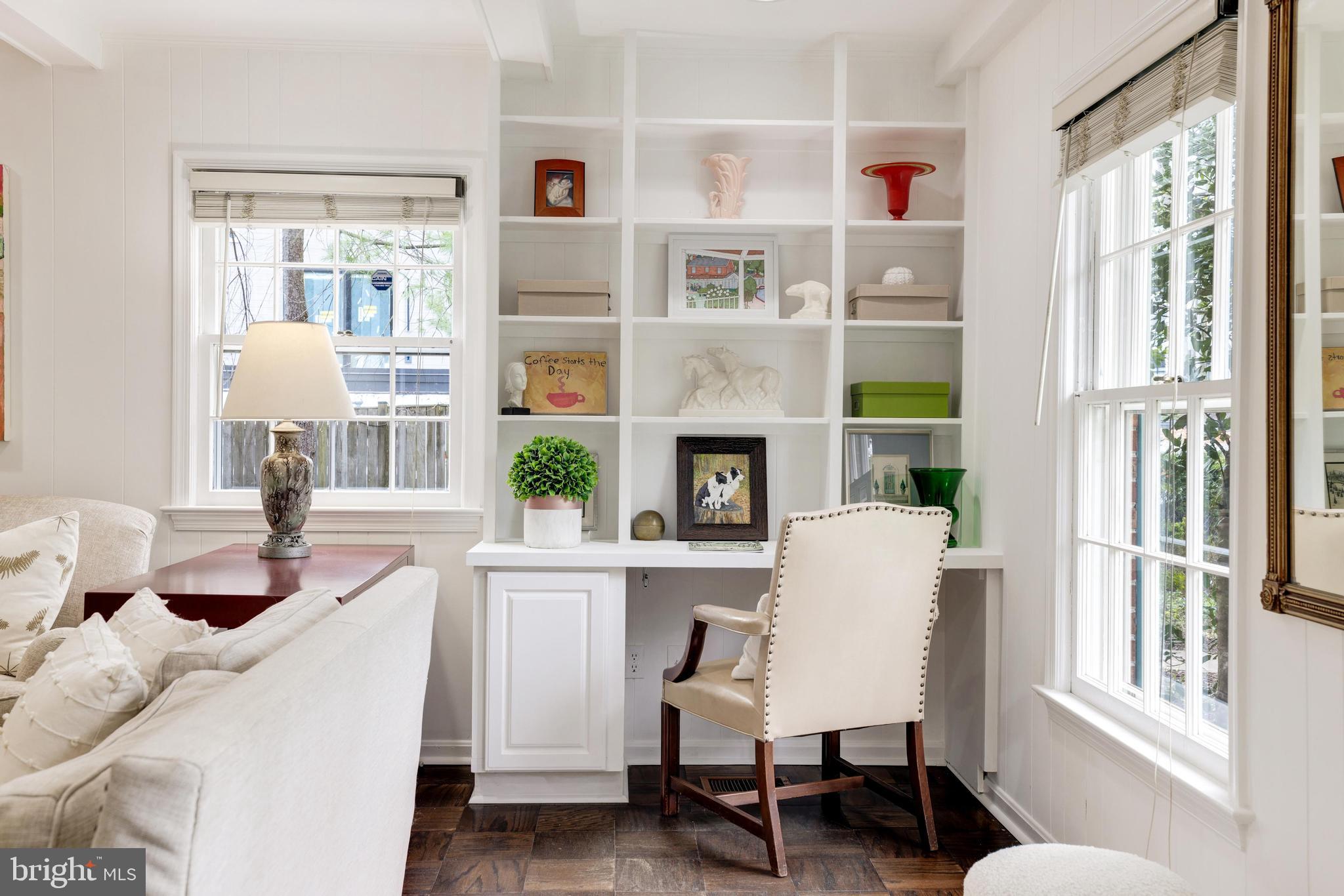 WOODHAVEN - Residential