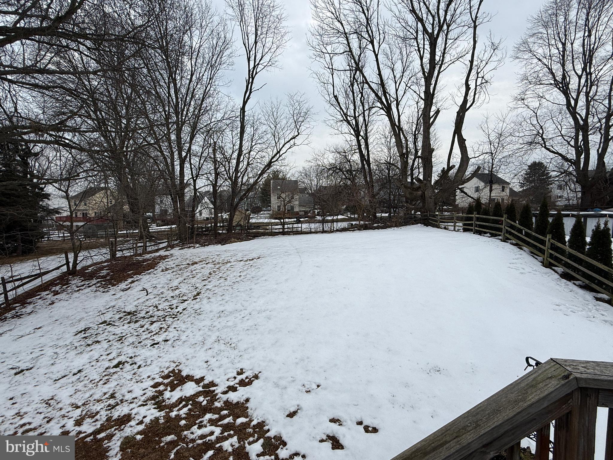 HIDDEN VALLEY - Residential