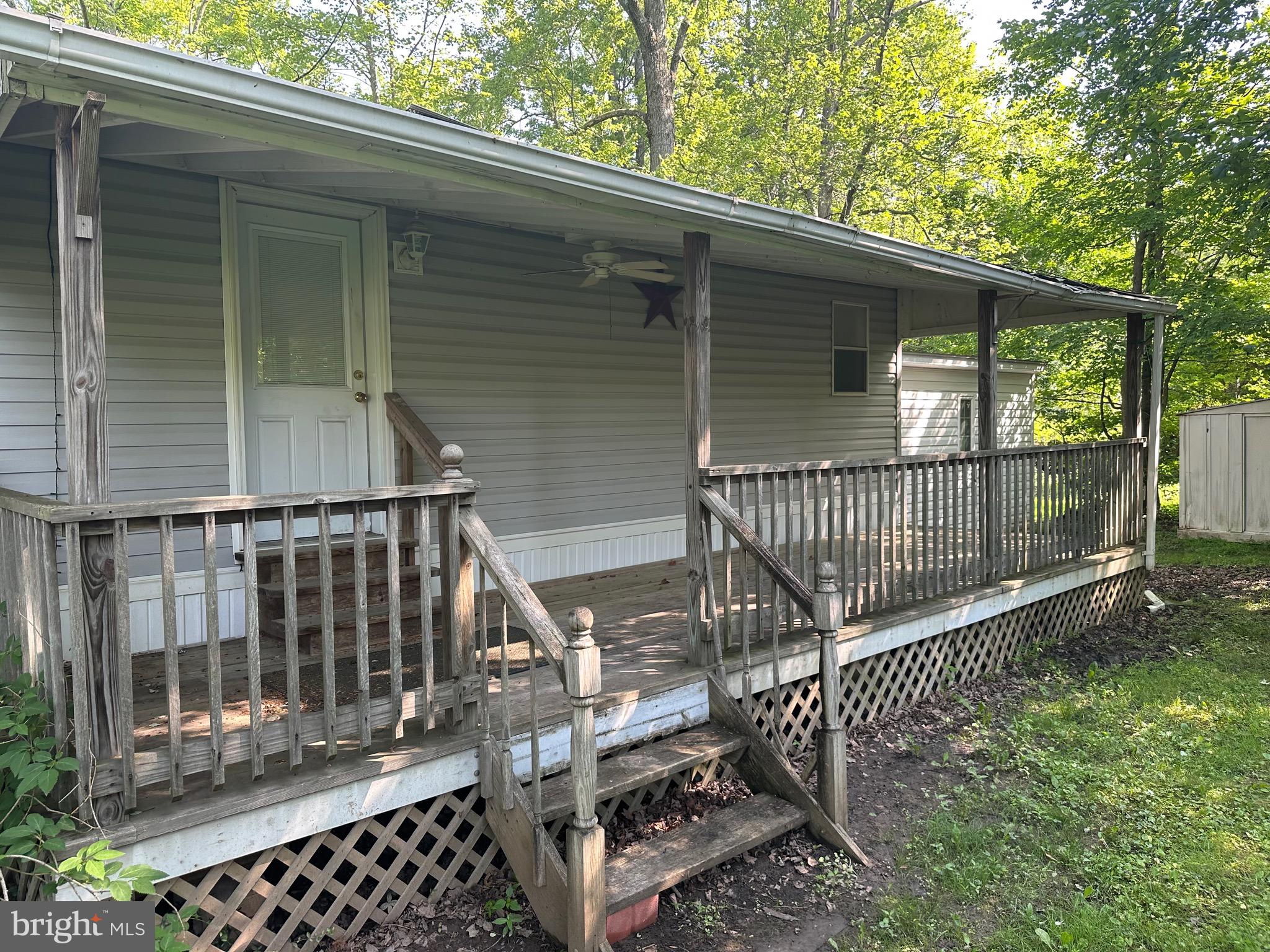 275 ROEDER LANE