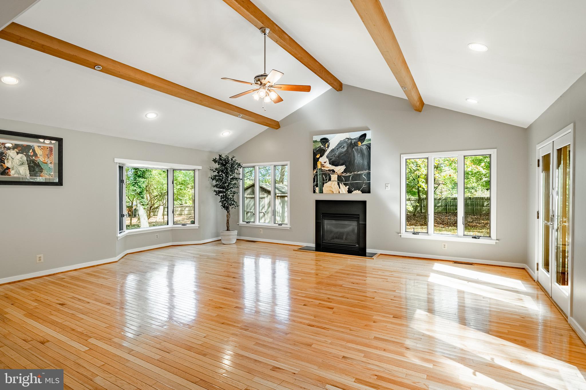 1201 KING ROAD
