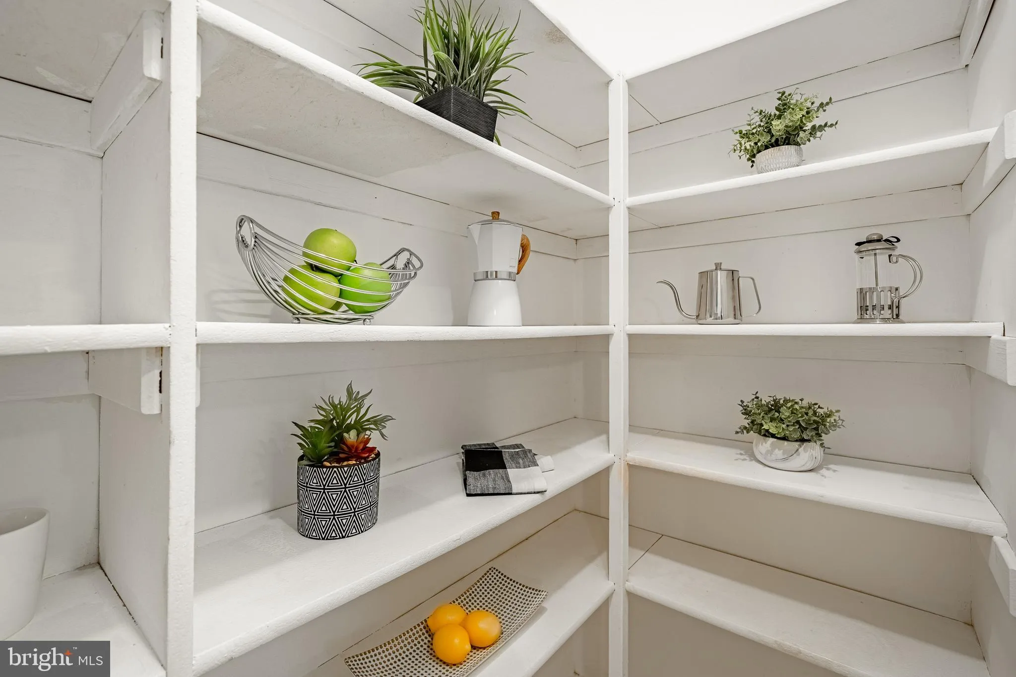 West Chester, Pennsylvania 19380, United States, 4 Bedrooms Bedrooms, ,2 BathroomsBathrooms,Residential,Active,224514