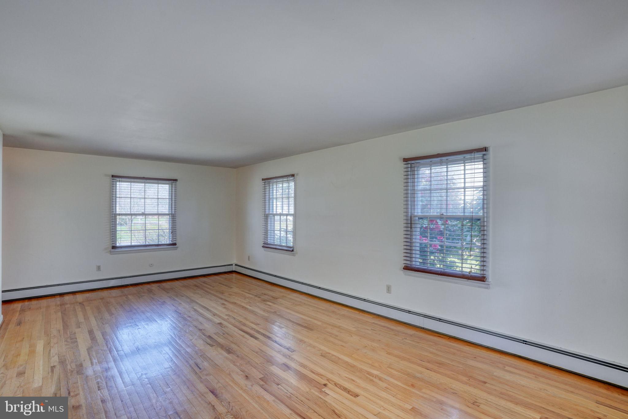 FAIRFIELD FARMS - Residential