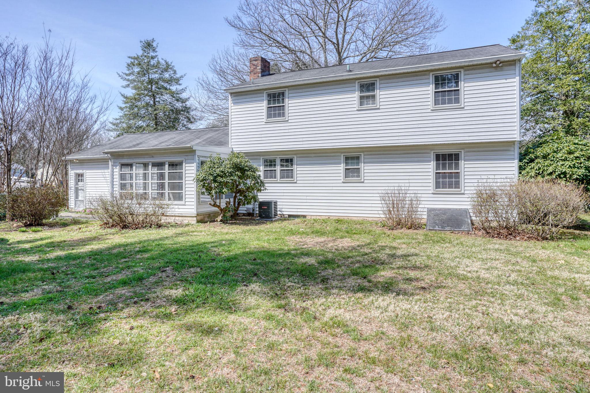 FAIRFIELD FARMS - Residential