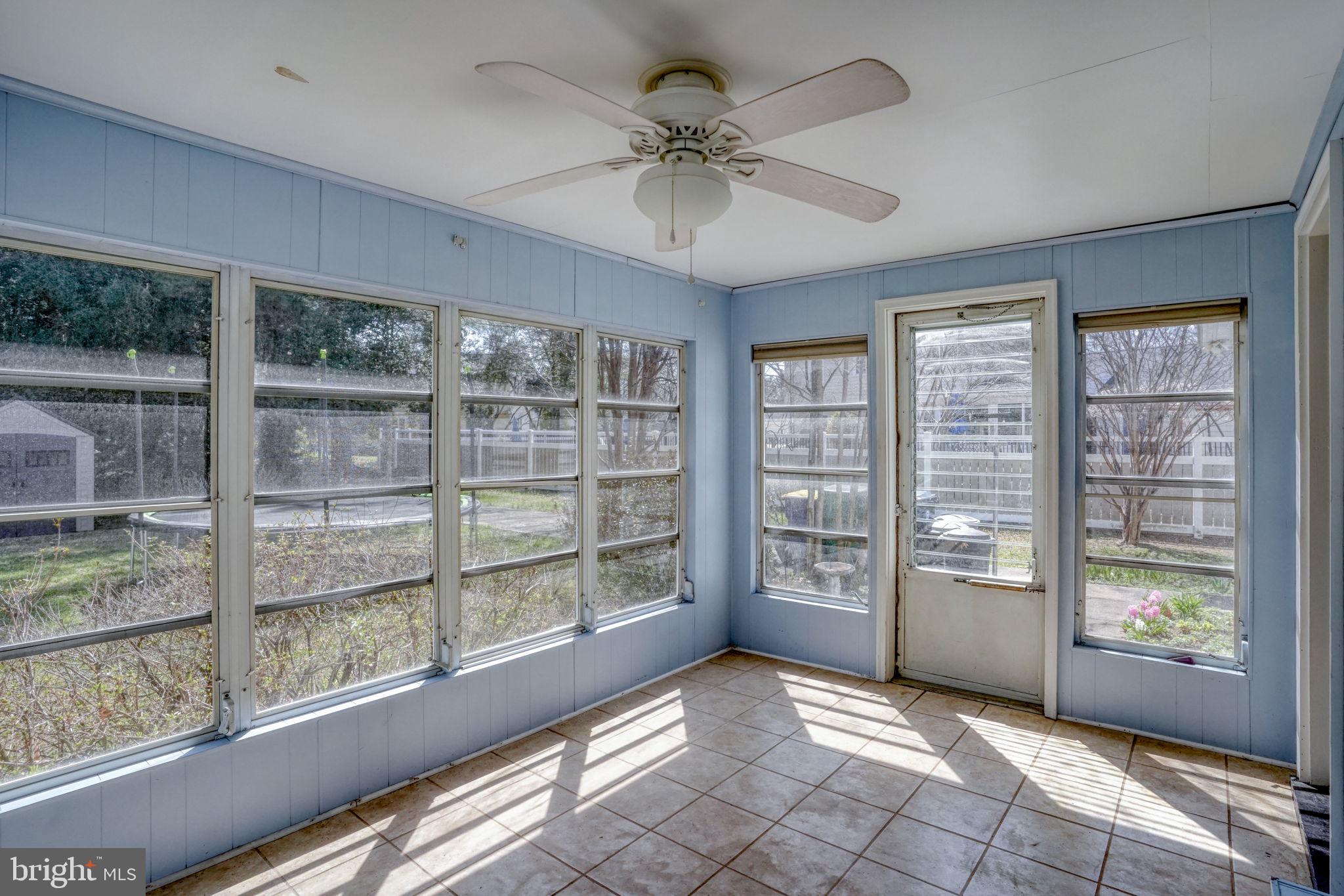 FAIRFIELD FARMS - Residential