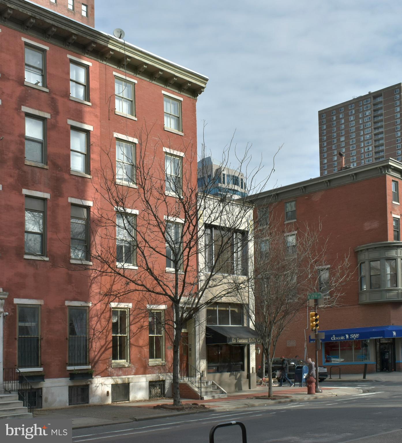 RITTENHOUSE SQUARE - Commercial Sale