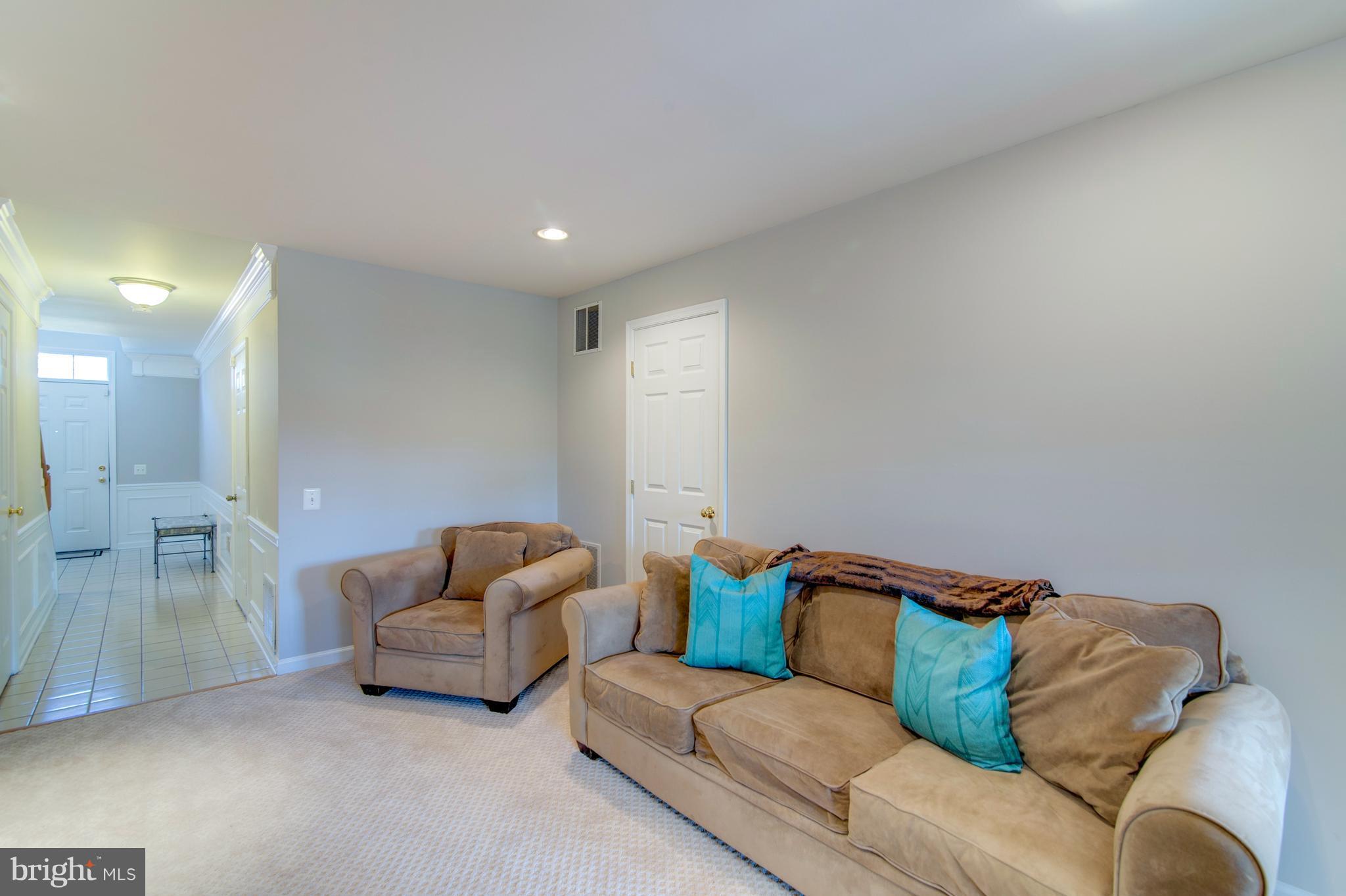 OVERLOOK - Residential