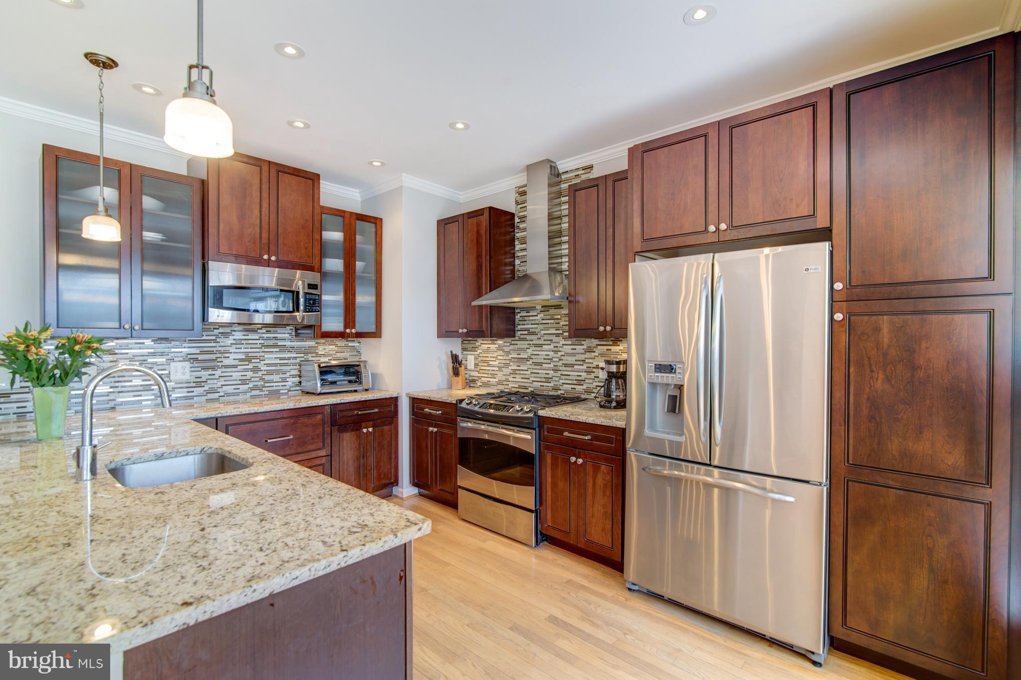 OVERLOOK - Residential