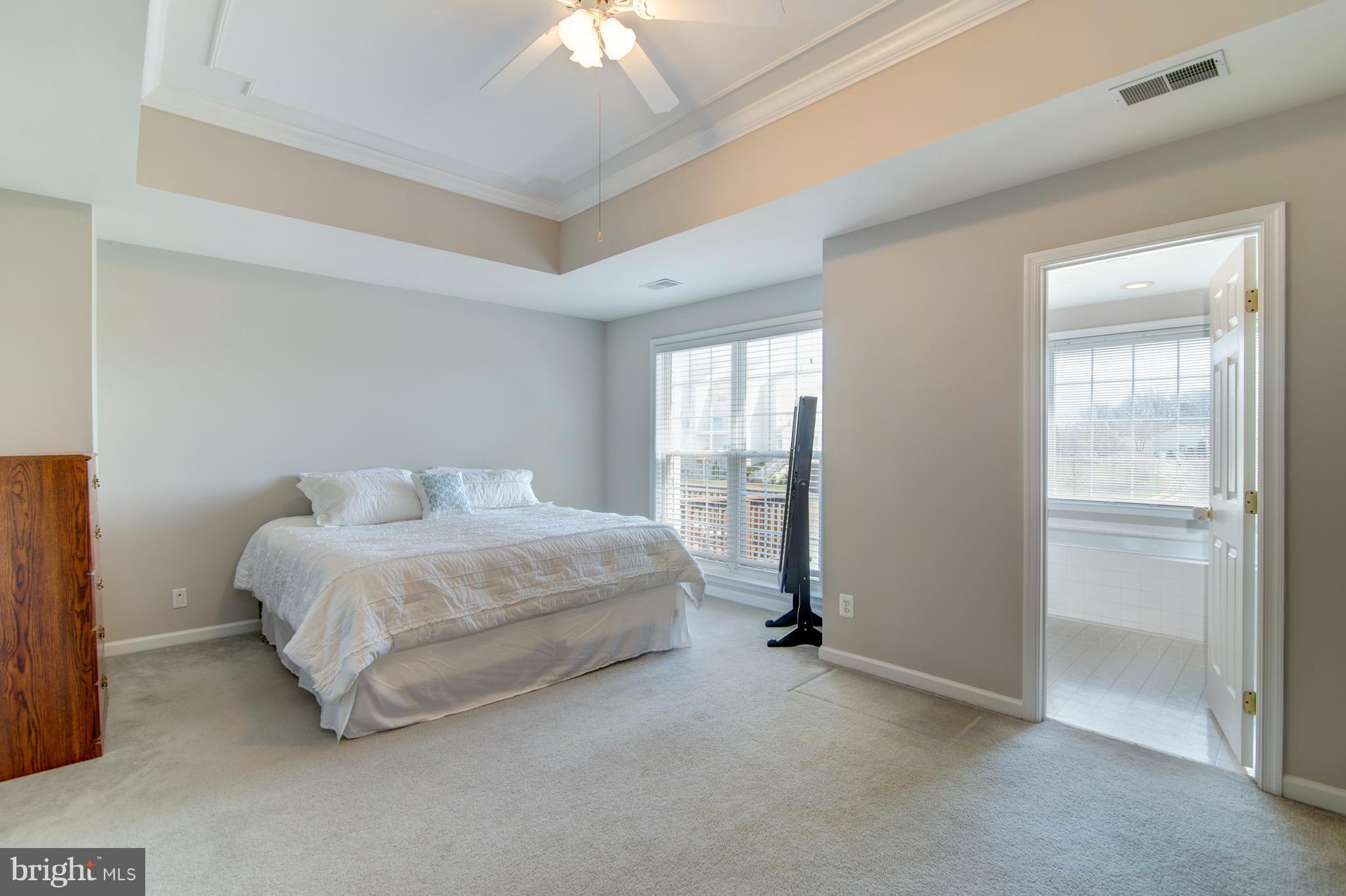 OVERLOOK - Residential