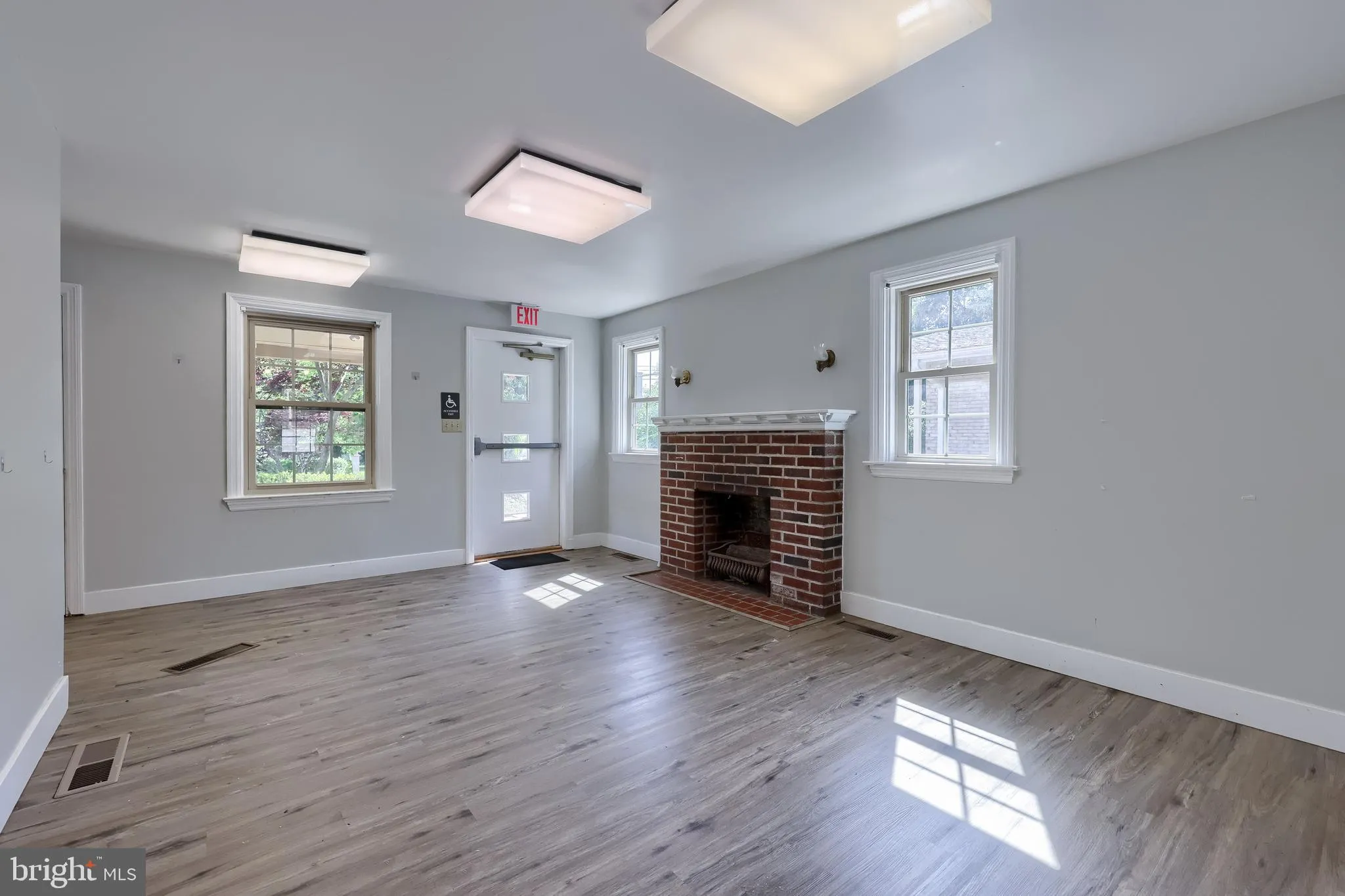 Lancaster, Pennsylvania 17603, United States, 4 Bedrooms Bedrooms, ,3 BathroomsBathrooms,Residential,Active,133613