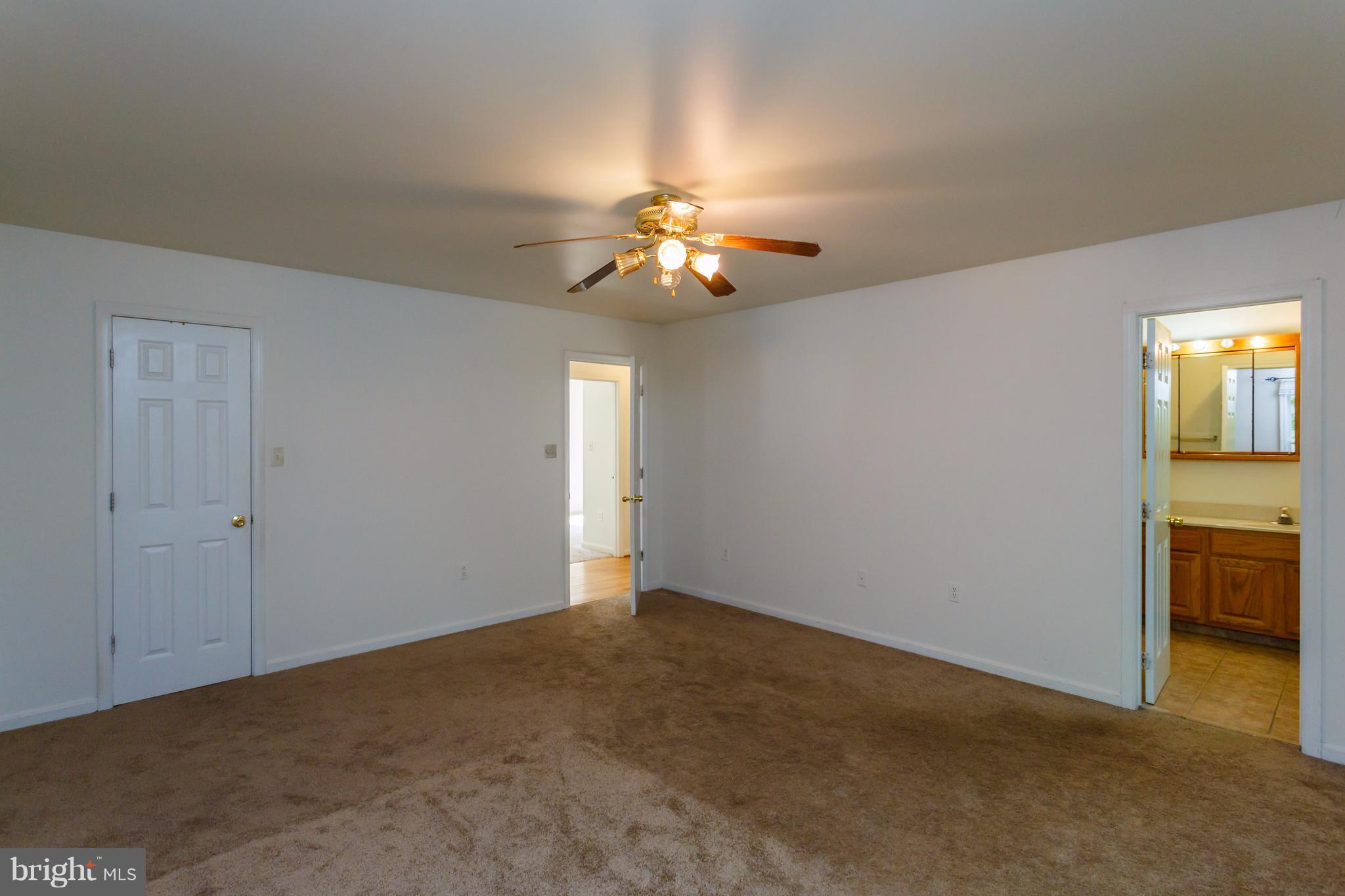 SMOKETREE - Residential Lease