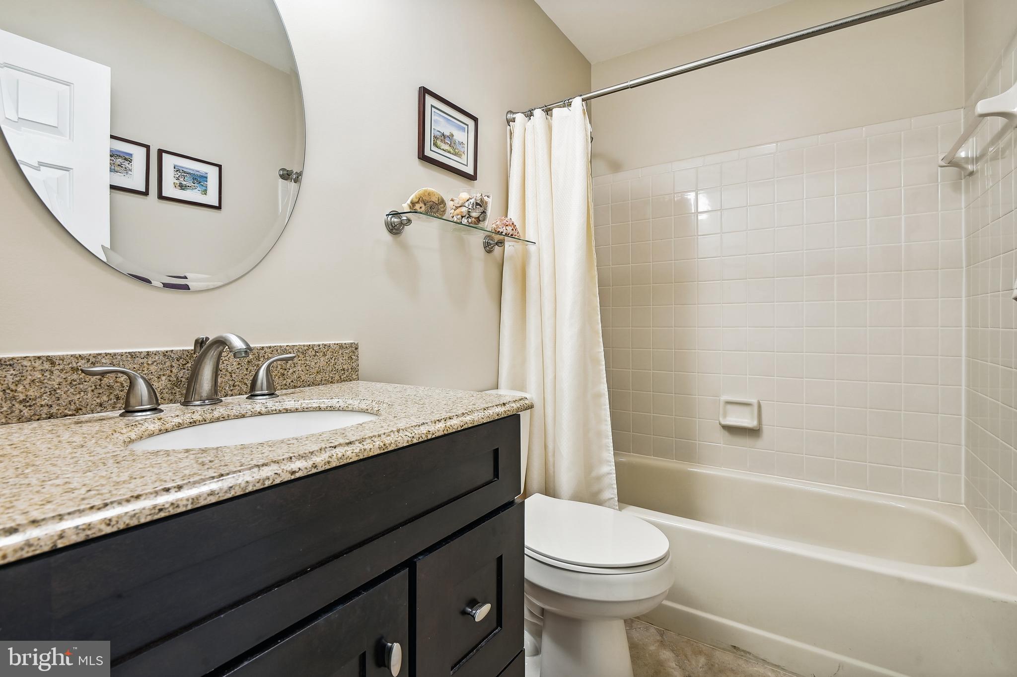 HERITAGE HARBOUR - Residential