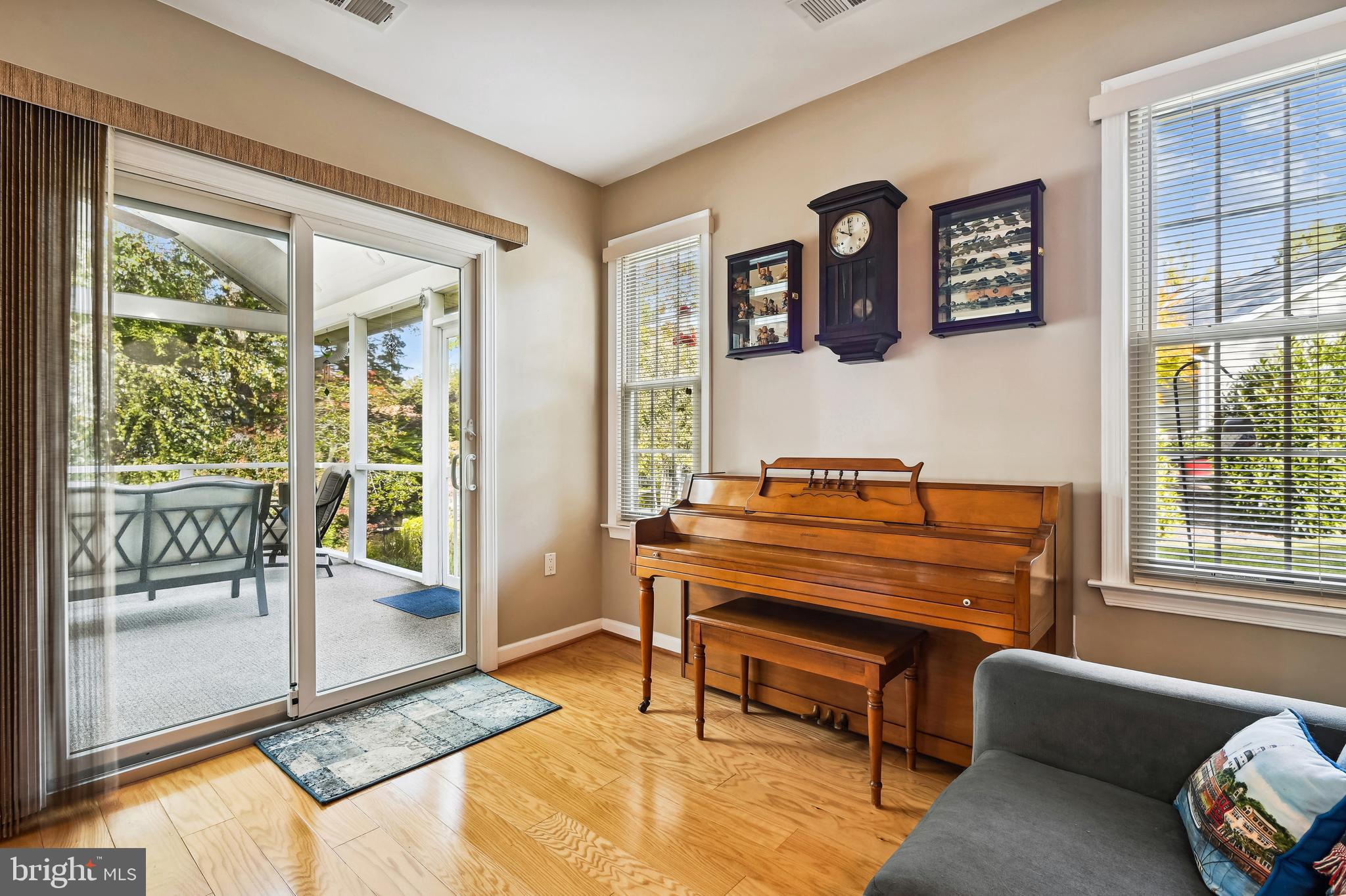 HERITAGE HARBOUR - Residential