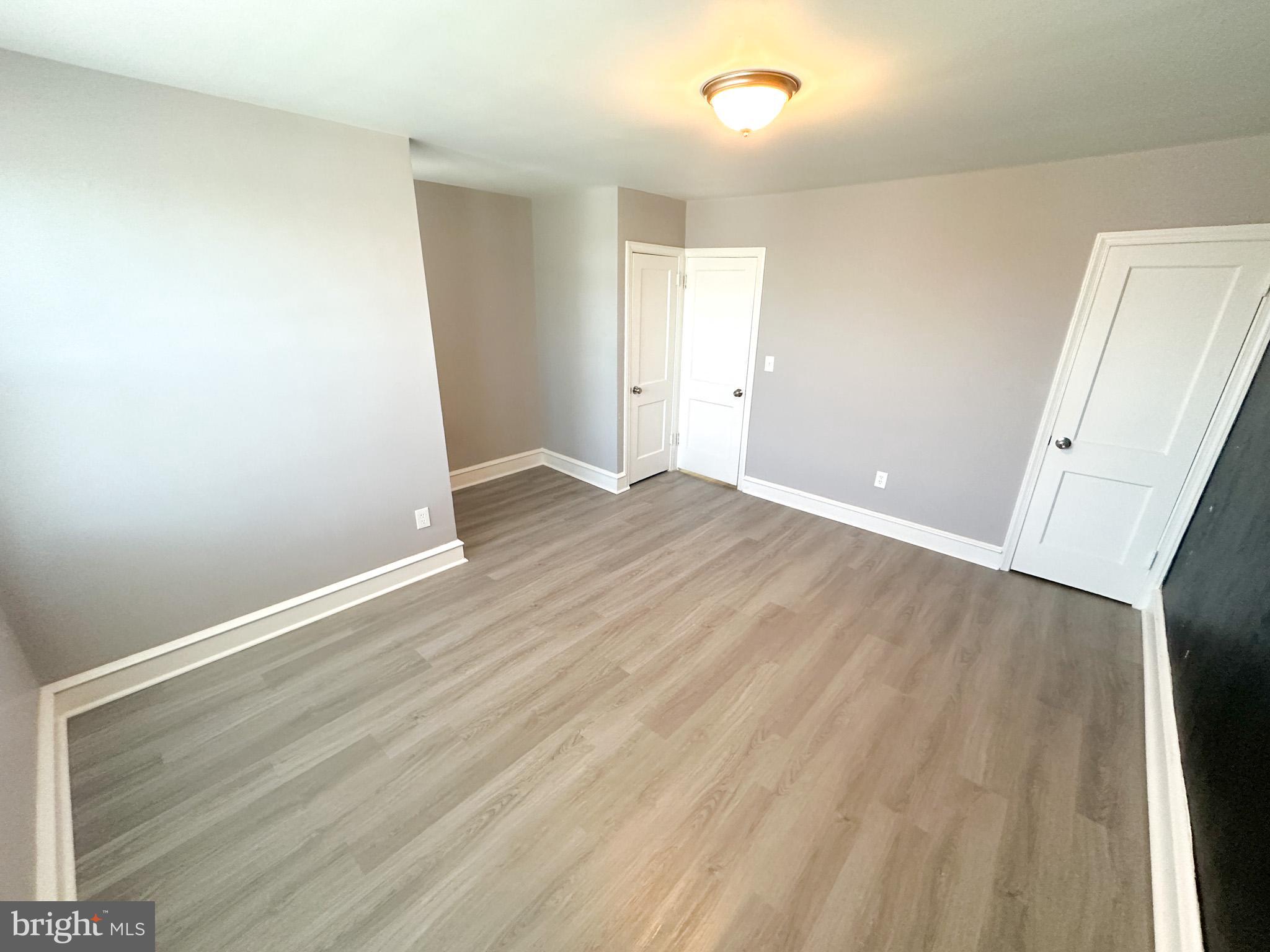 WEST OAK LANE - Residential Lease