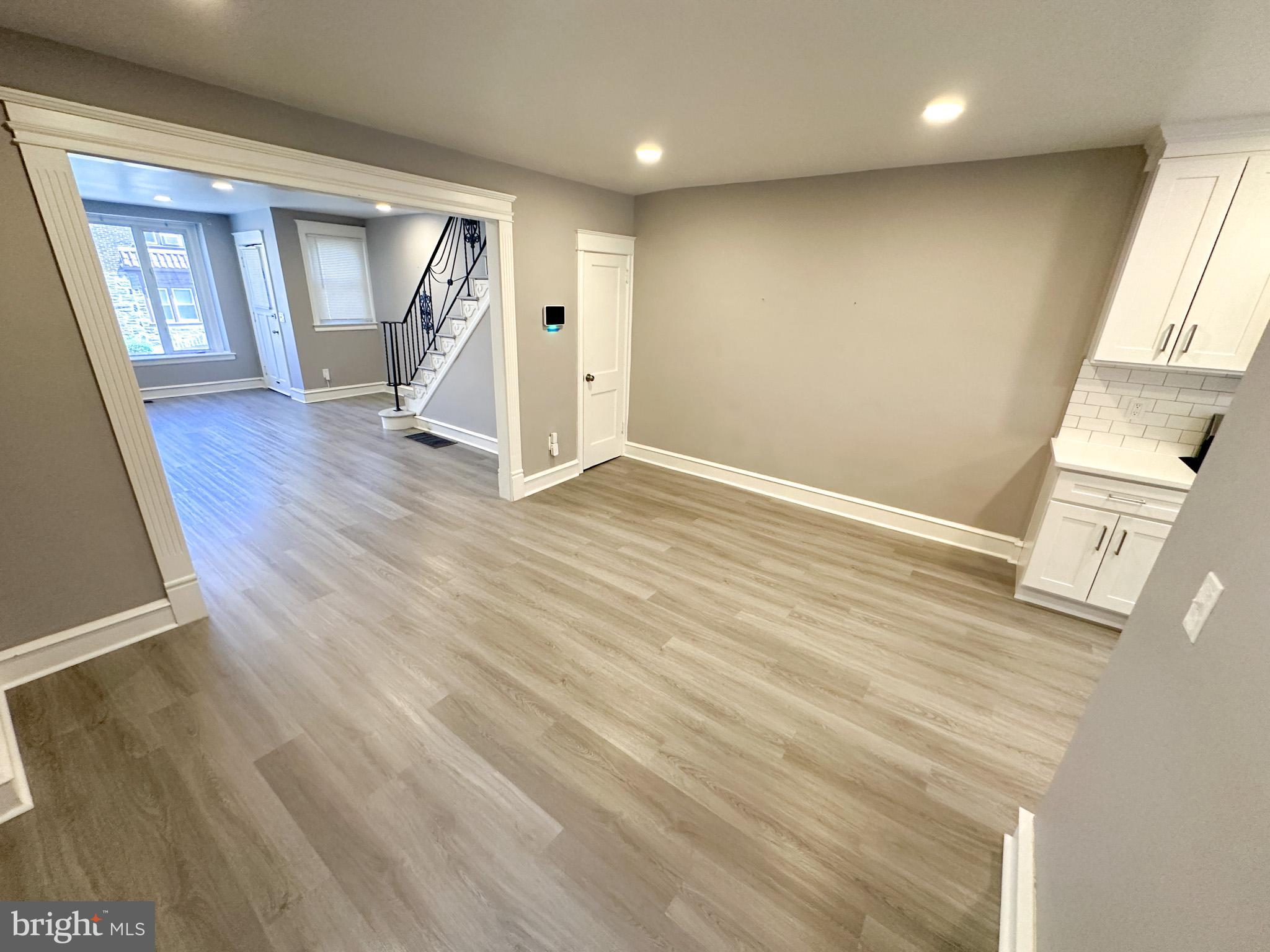 WEST OAK LANE - Residential Lease