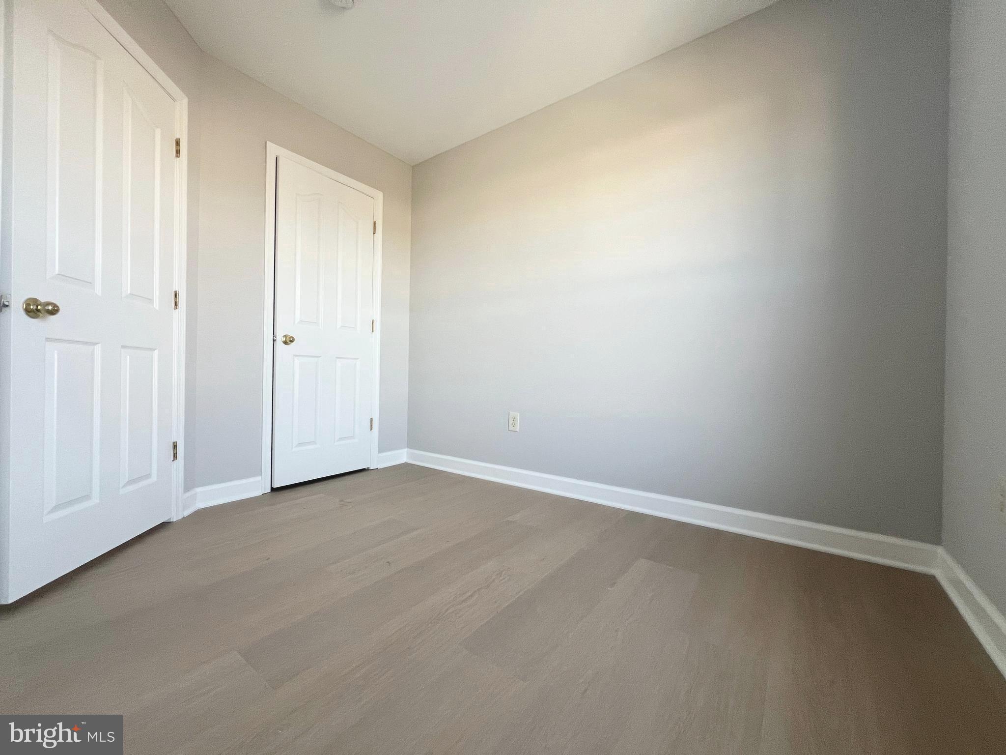 WILLOW BROOK - Residential Lease