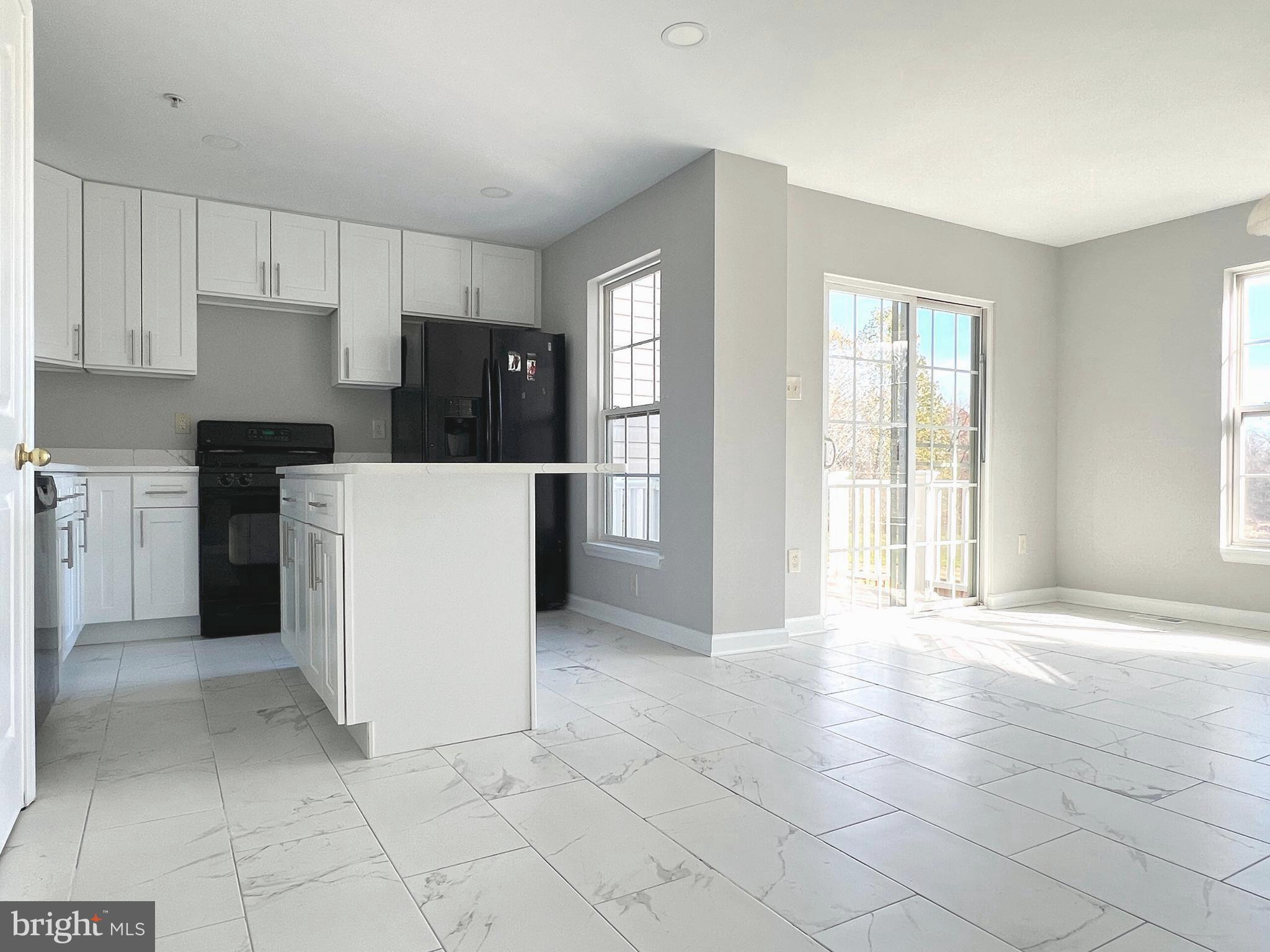 WILLOW BROOK - Residential Lease