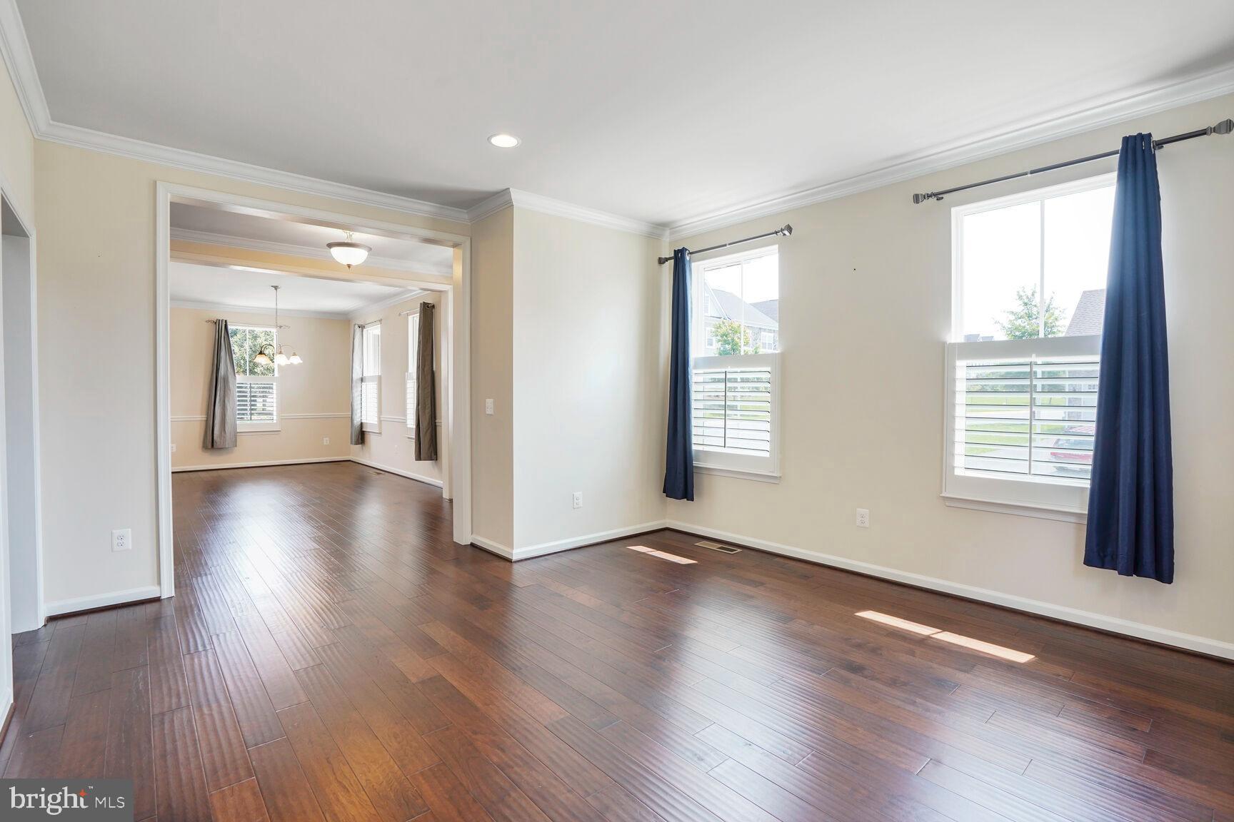 20903 ASHBURN HEIGHTS DRIVE