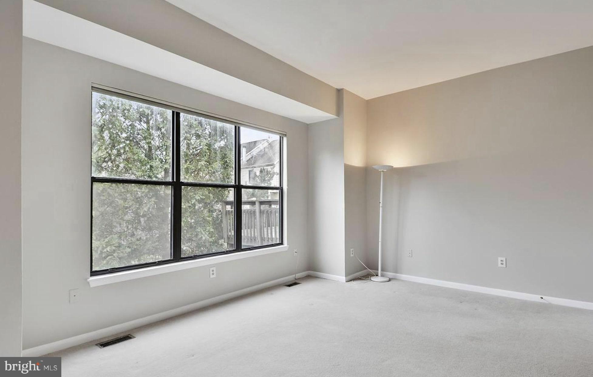 GROSVENOR MEWS - Residential Lease