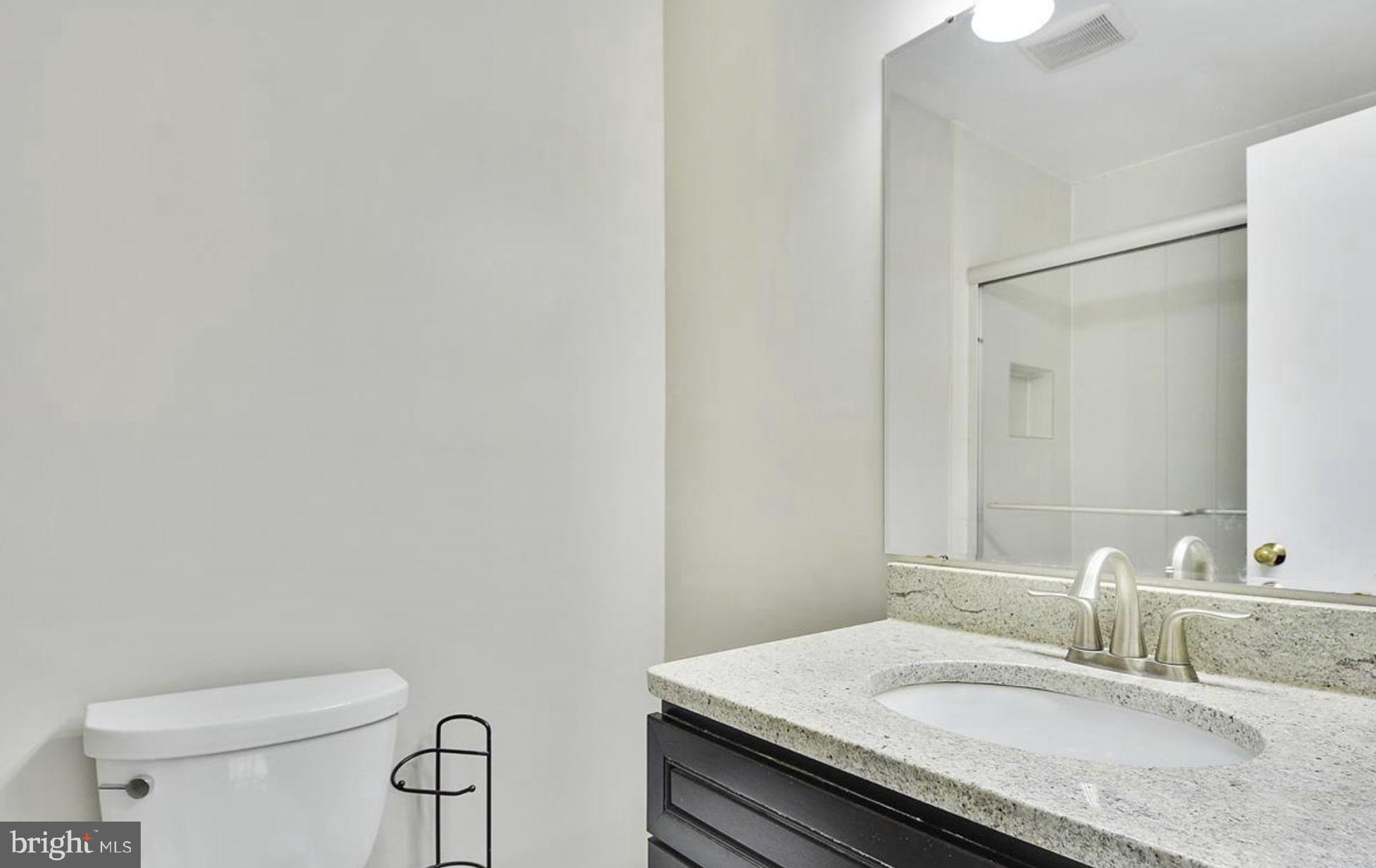 GROSVENOR MEWS - Residential Lease