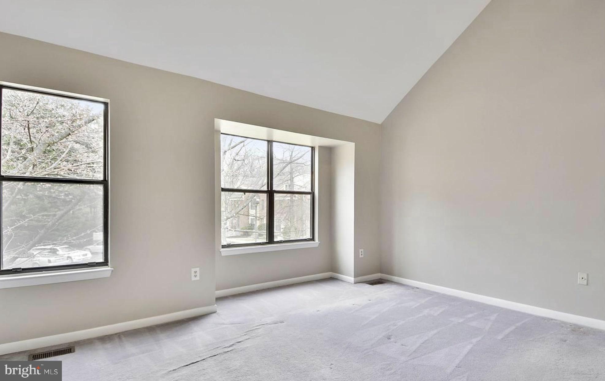 GROSVENOR MEWS - Residential Lease