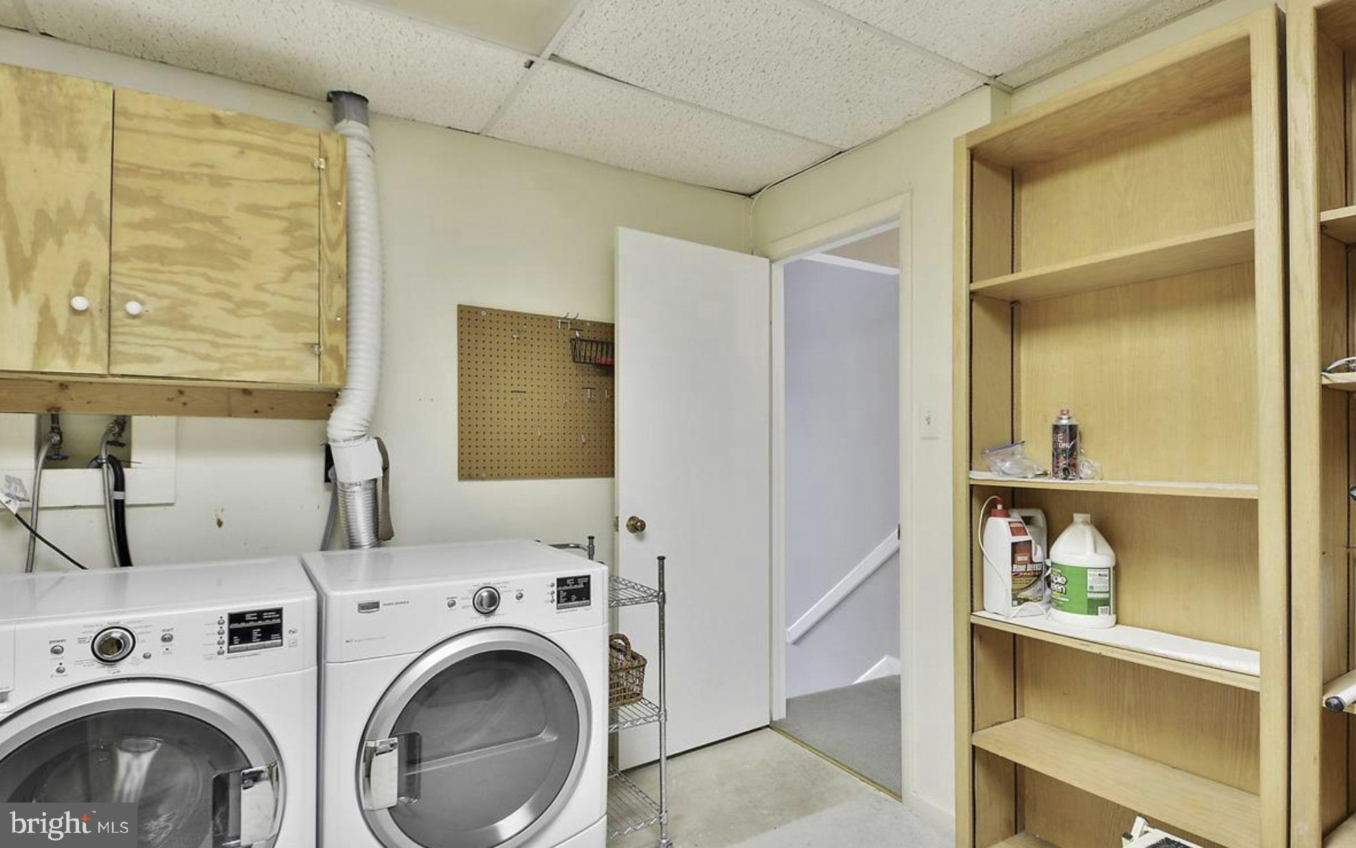 GROSVENOR MEWS - Residential Lease