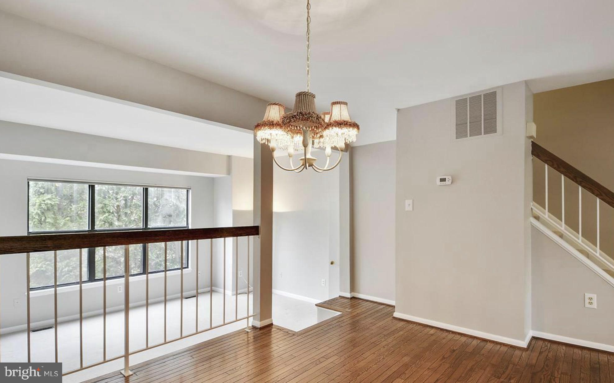 GROSVENOR MEWS - Residential Lease