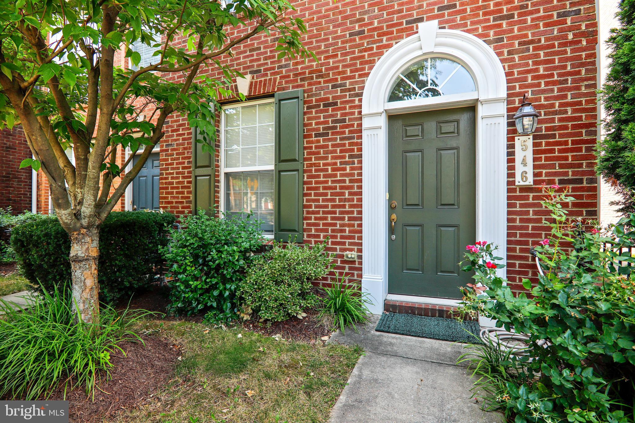 VICTORY PROMENADE - Residential