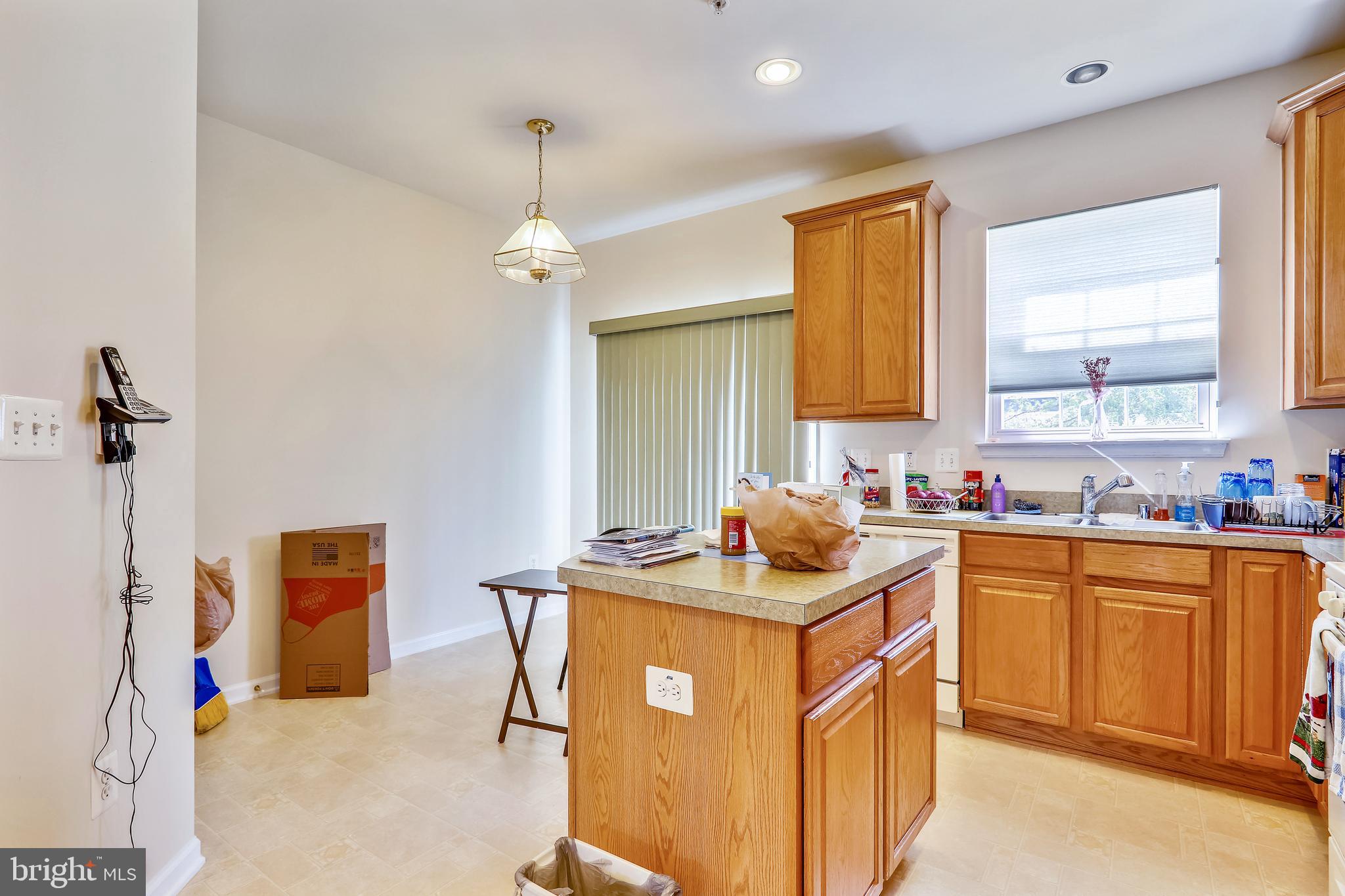 VICTORY PROMENADE - Residential